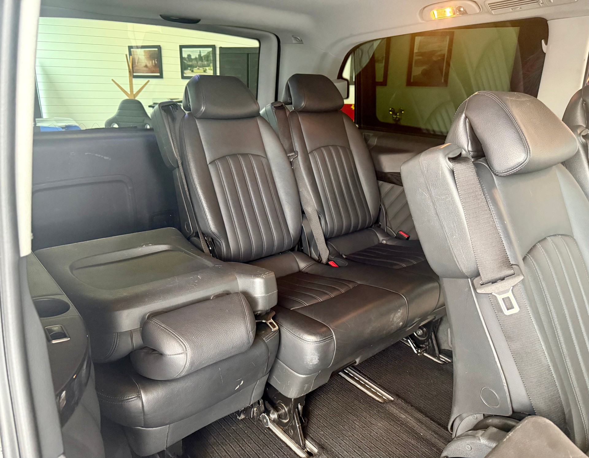 MERCEDES-BENZ Viano 3.0 CDI Blue Efficiency Avantgarde L A-image-17