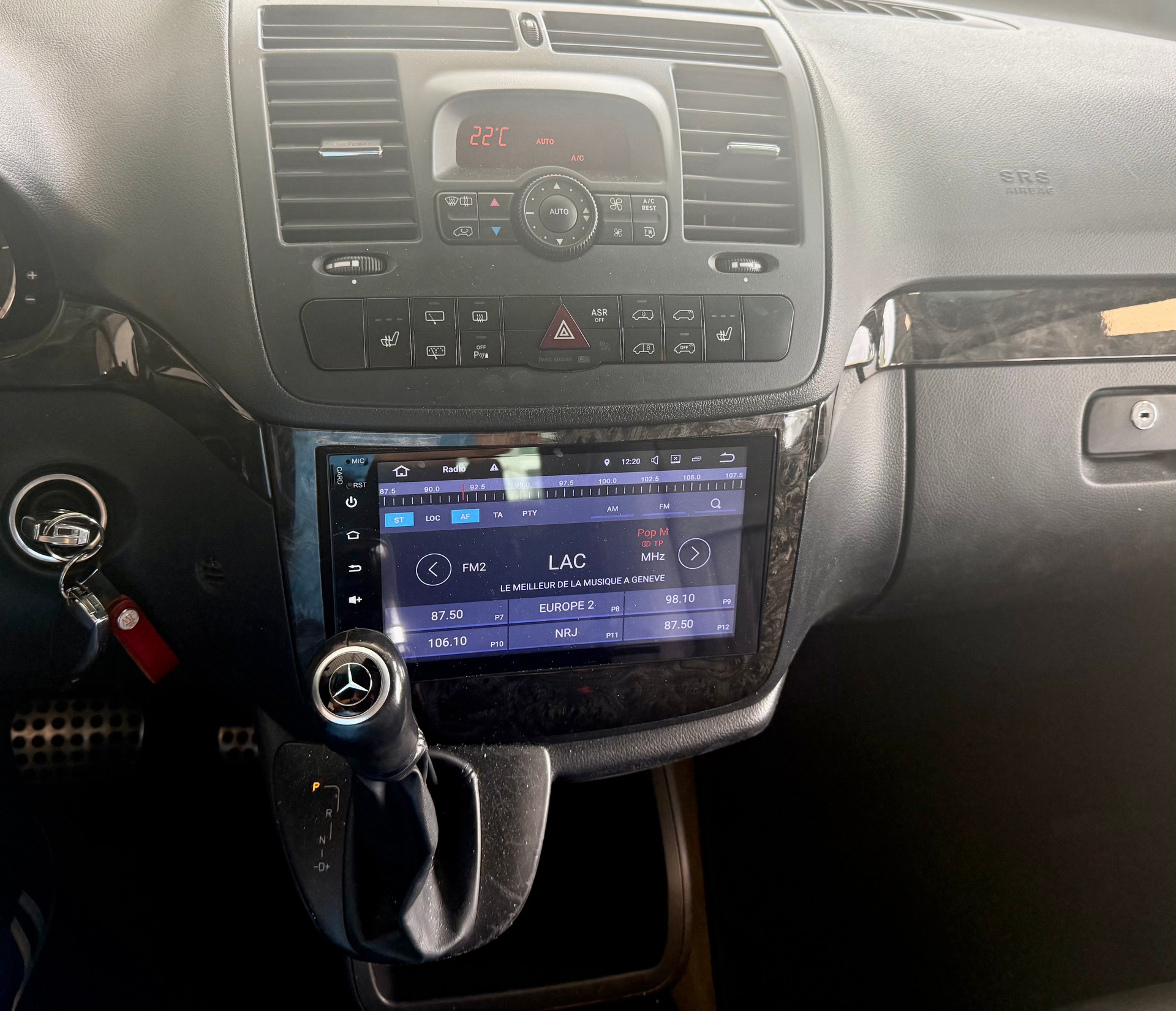 MERCEDES-BENZ Viano 3.0 CDI Blue Efficiency Avantgarde L A-image-13