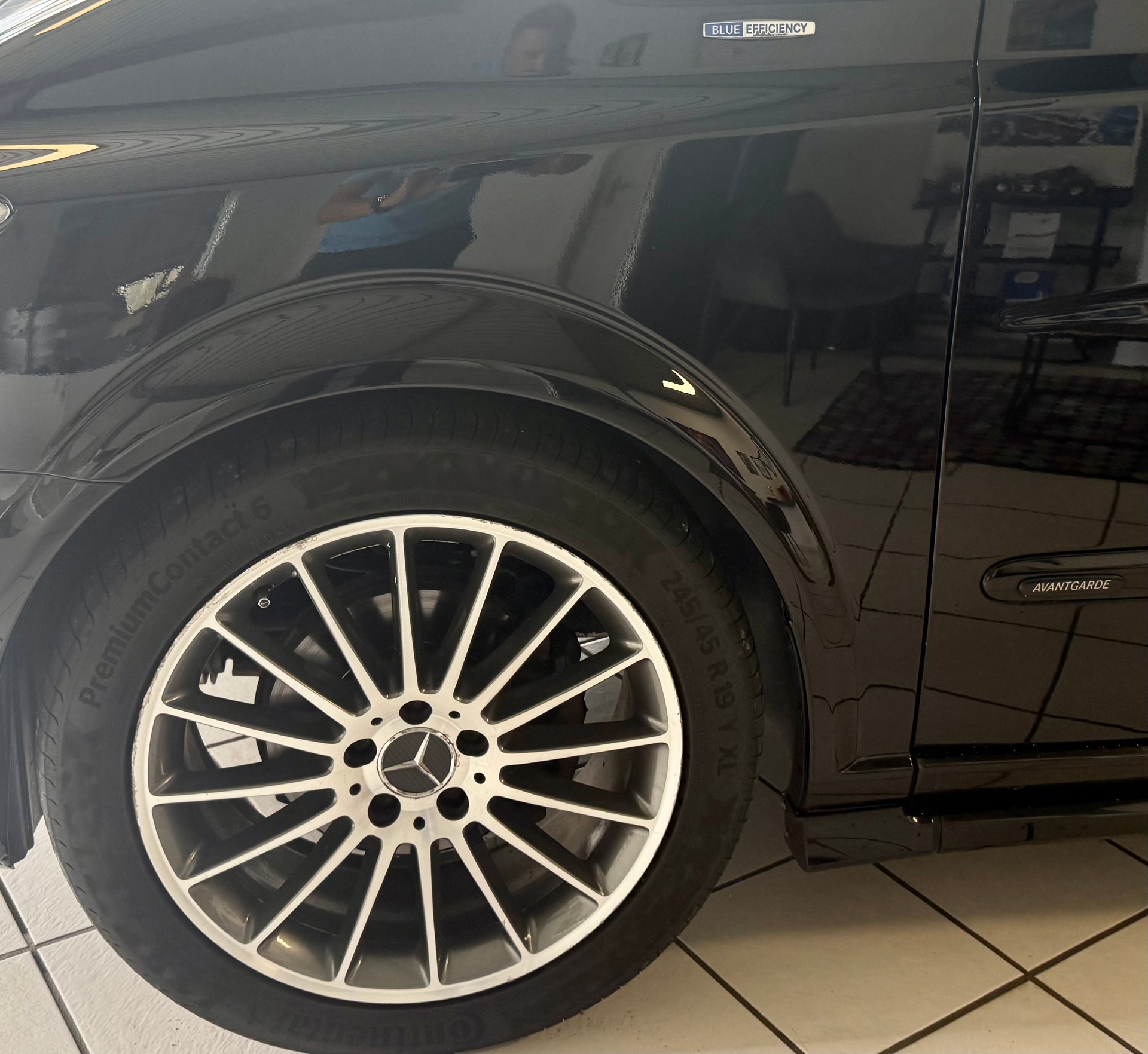 MERCEDES-BENZ Viano 3.0 CDI Blue Efficiency Avantgarde L A-image-3