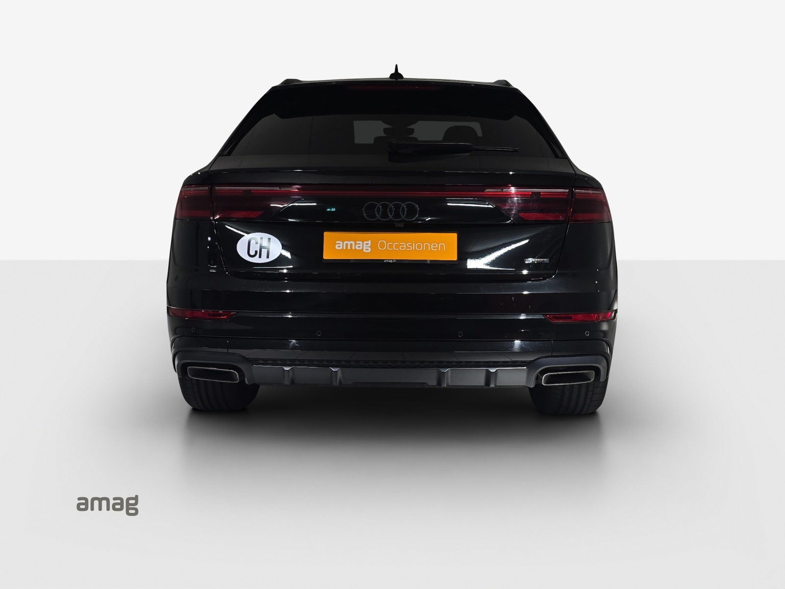 AUDI Q8 SUV TFSI e quattro 290 kW Attraction tiptronic-image-3