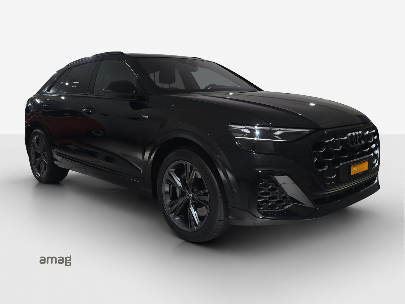 AUDI Q8 SUV TFSI e quattro 290 kW Attraction tiptronic-image-5