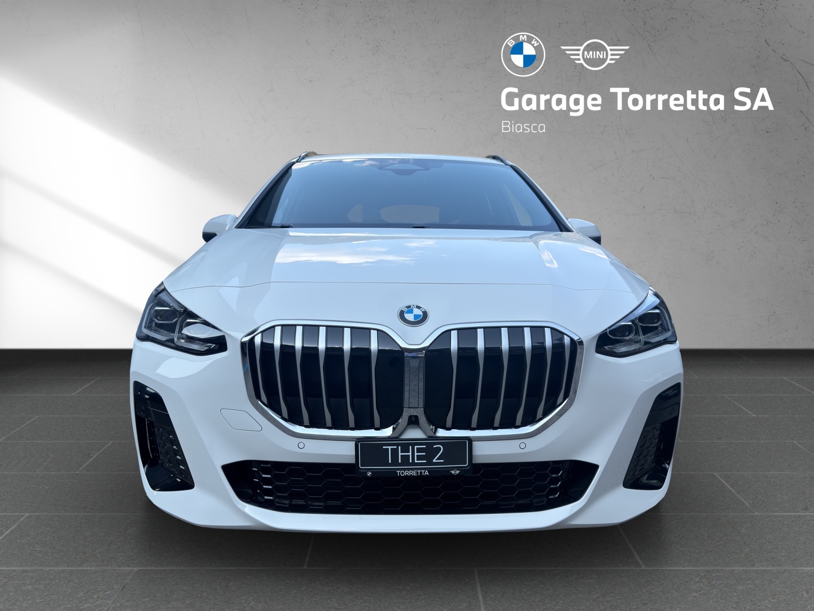 BMW 220i Active Tourer M Sport DKG-image-6