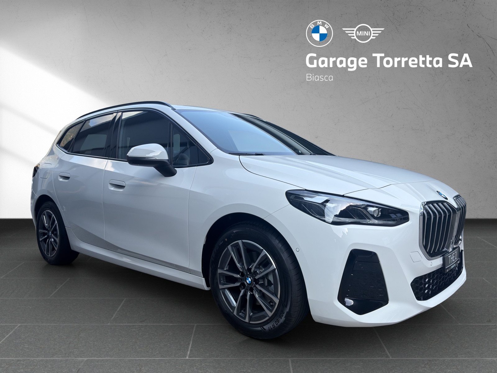 BMW 220i Active Tourer M Sport DKG-image-5