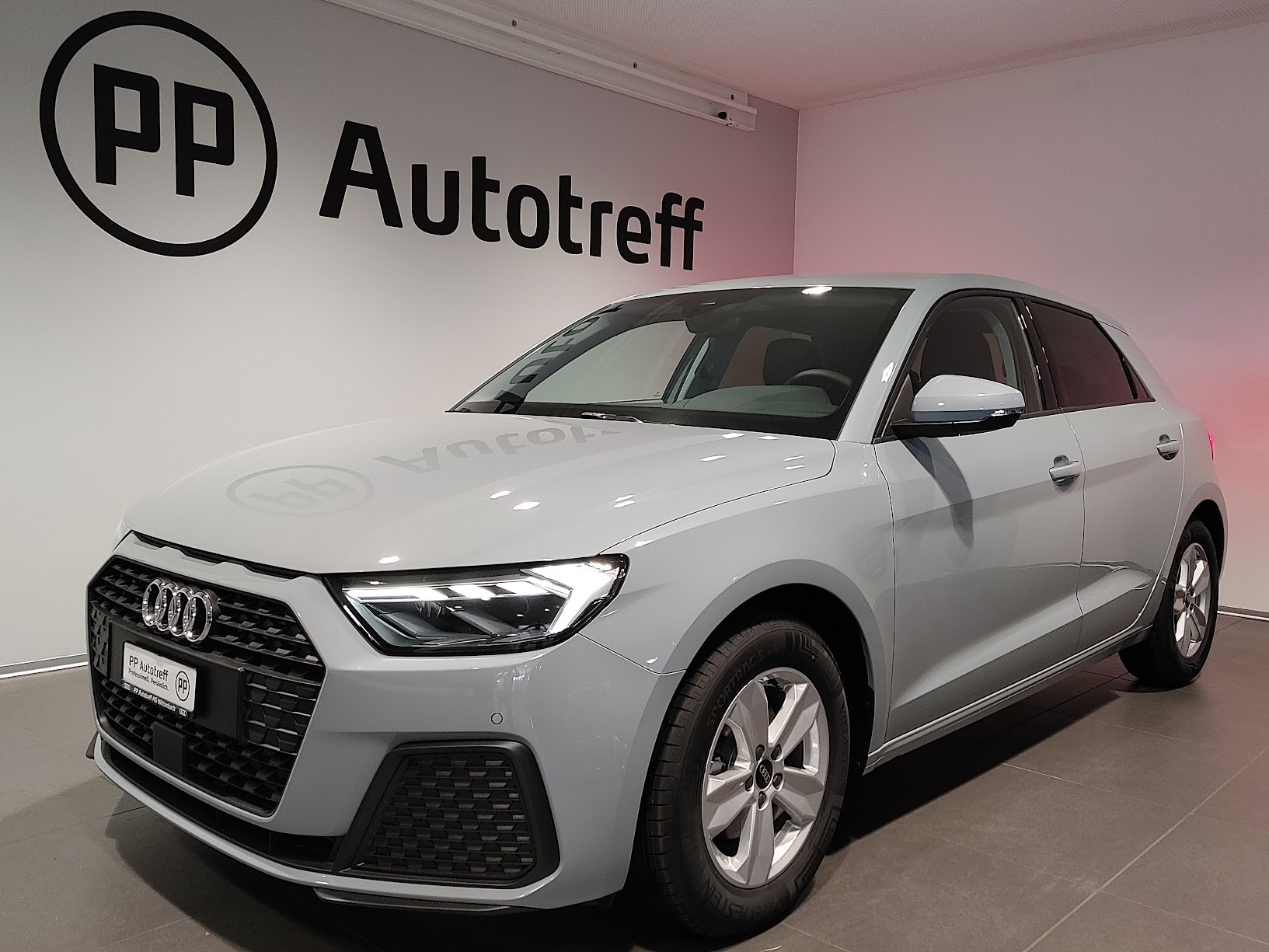 AUDI A1 Sportback 30 TFSI S-tronic-image-1