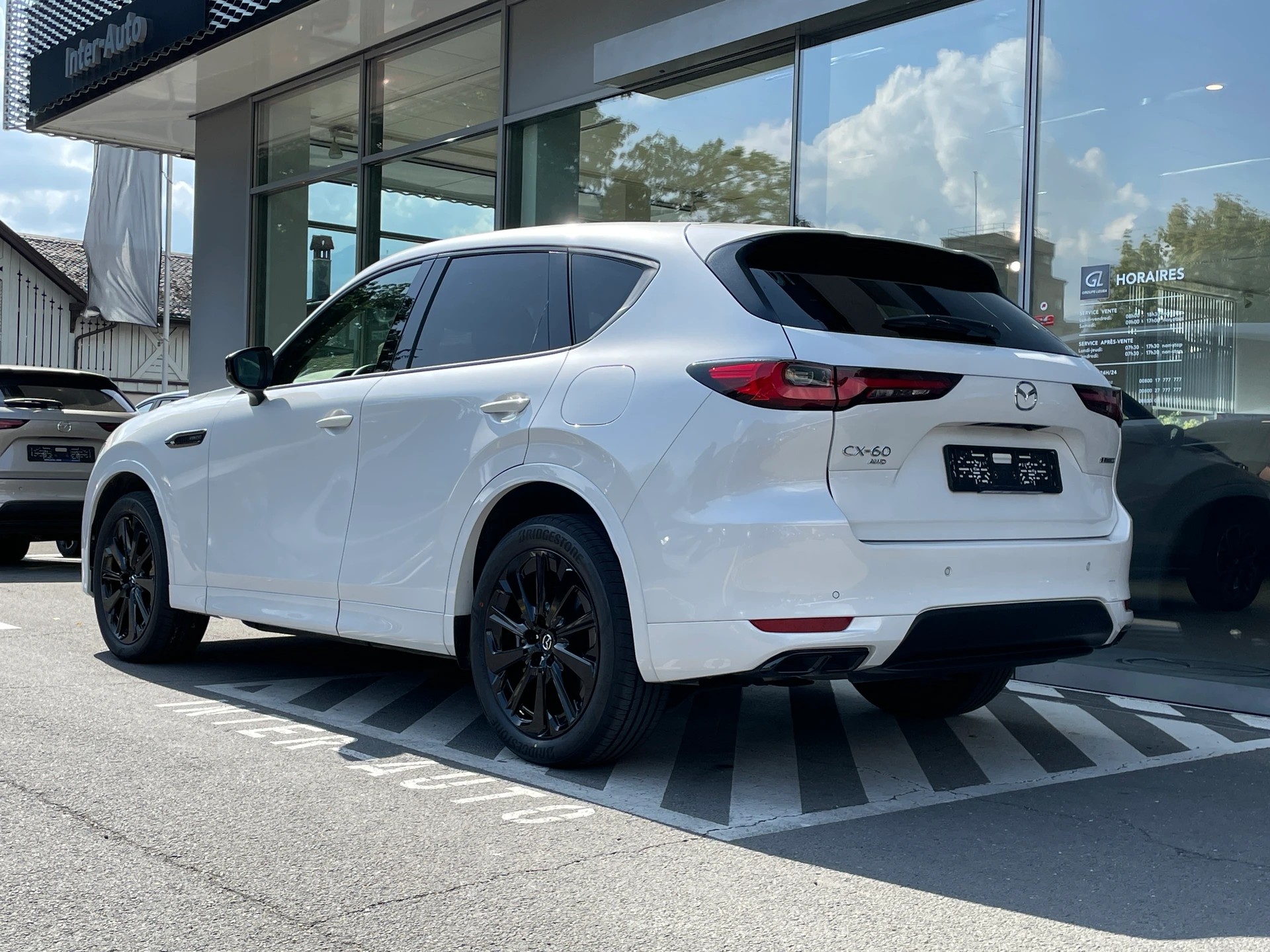 Image MAZDA CX-60 CX-60 e-Sky. 327 Hom. AWD