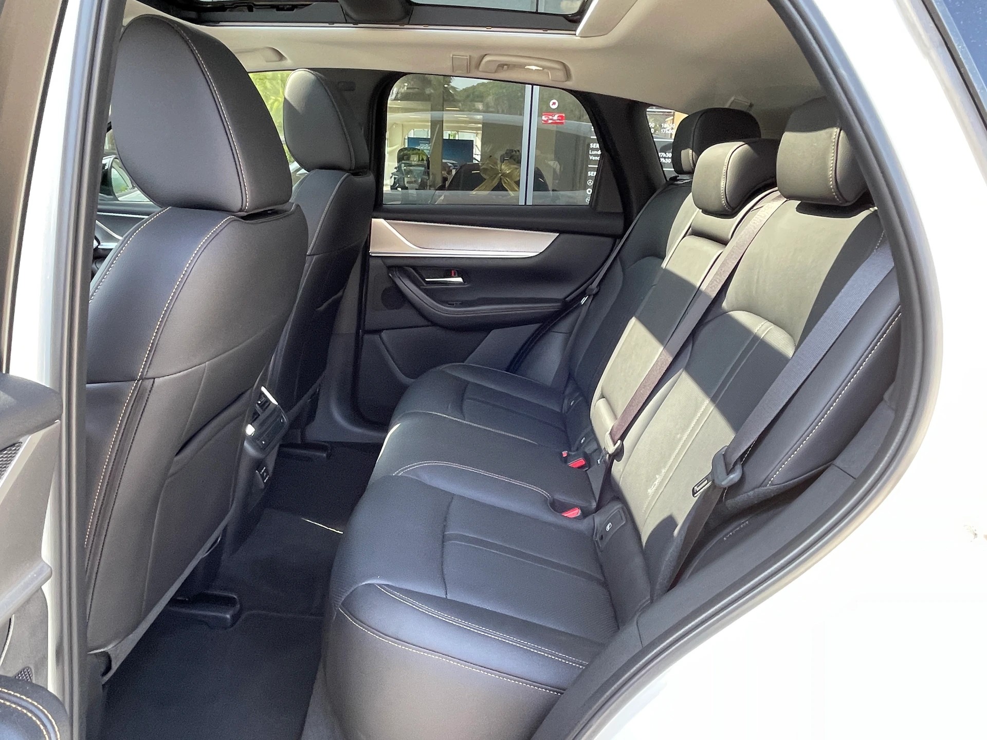 Image MAZDA CX-60 CX-60 e-Sky. 327 Hom. AWD