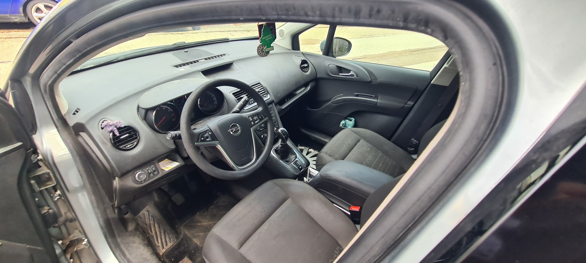 OPEL Meriva 1.4 TP Enjoy-image-6