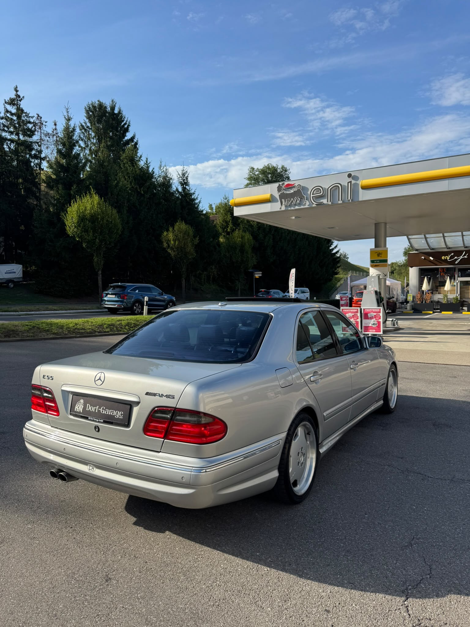 MERCEDES-BENZ E 55 AMG Avantgarde Automatic-image-6