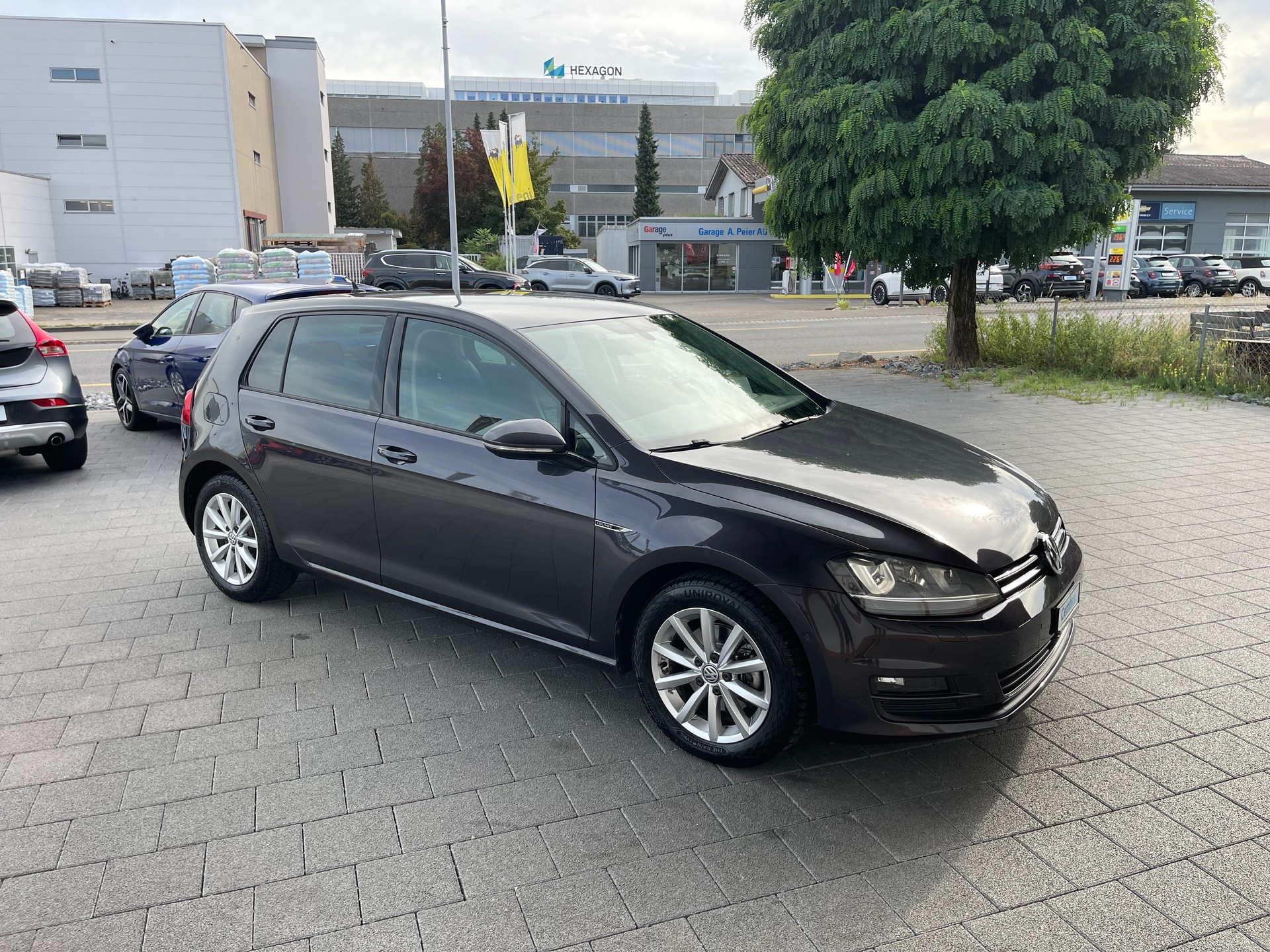 VW Golf 1.4 TSI Lounge DSG-image-3