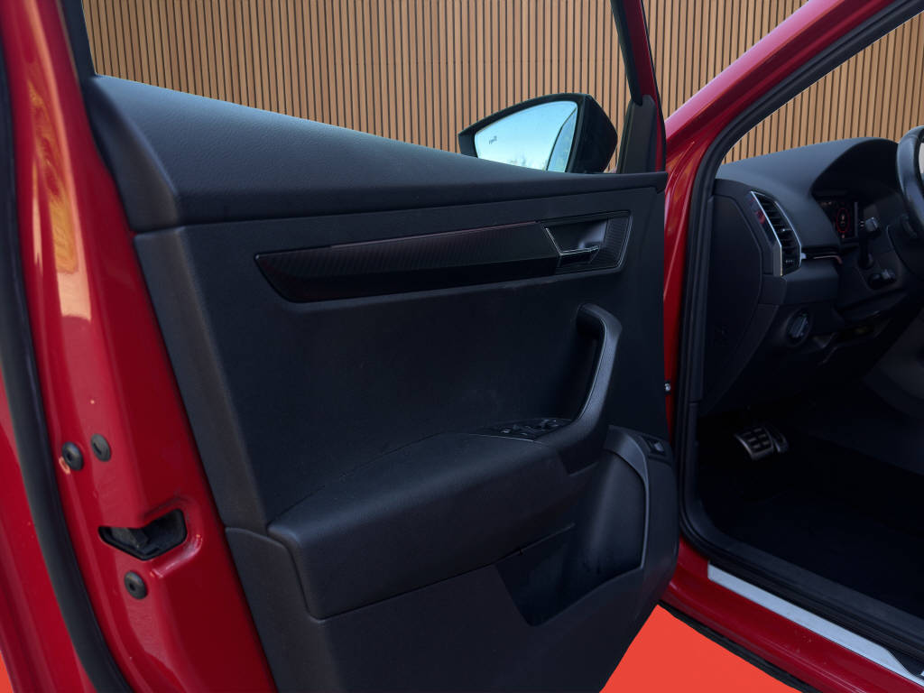 SKODA Karoq 2.0 TSI SportLine DSG 4x4-image-20