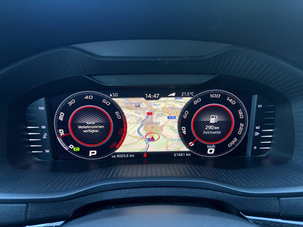 SKODA Karoq 2.0 TSI SportLine DSG 4x4-image-15