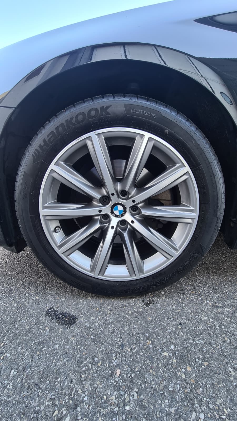 BMW 520d xDrive Sport Line Steptronic ** Voll-Leder ** Gr-Navi ** RF-Kamera ** Sitzmemory ** Abstandsregelsysteme ** H-UP-Disp **-image-21