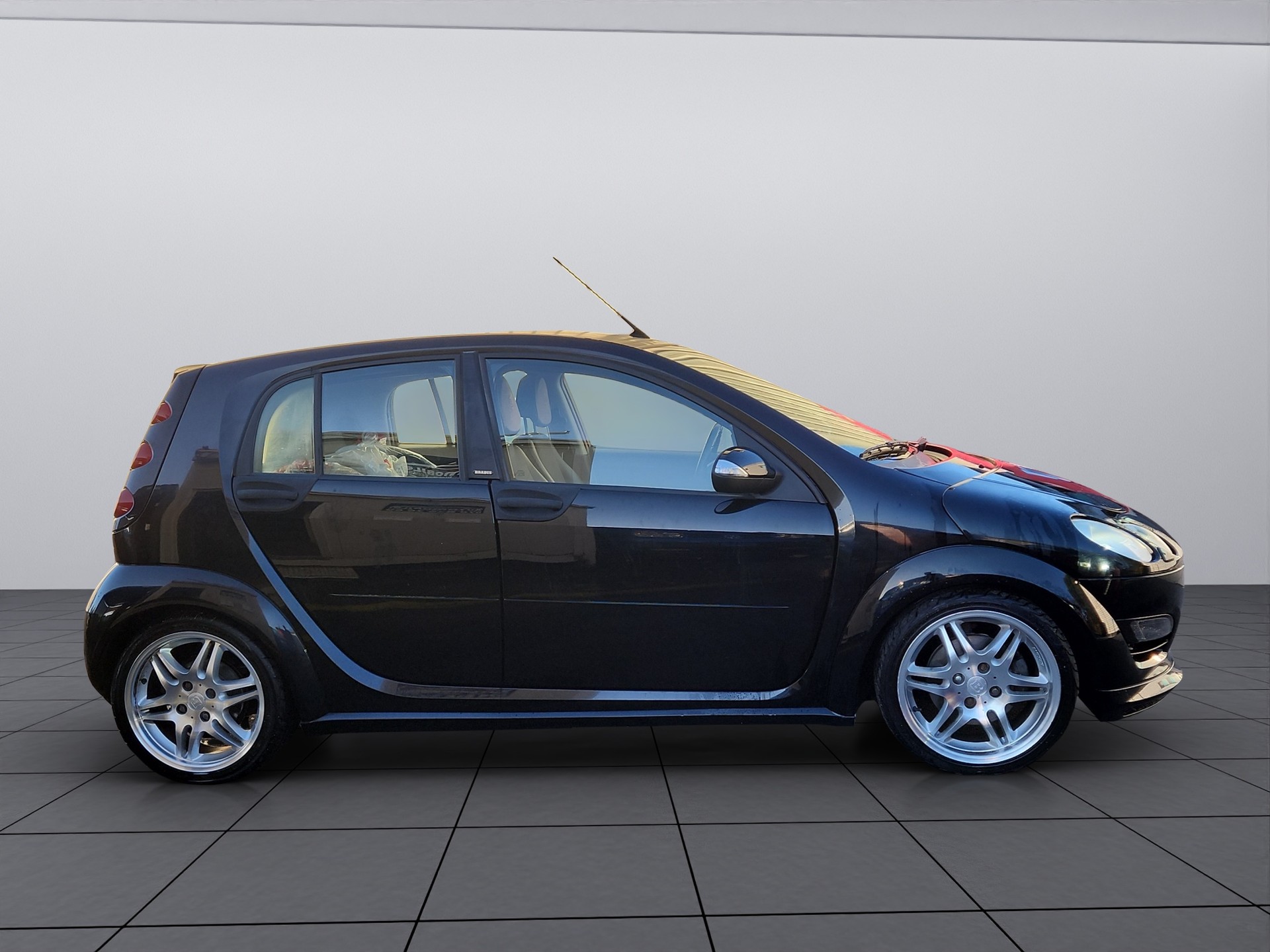SMART forfour 1.5 brabus-showroom-element-3