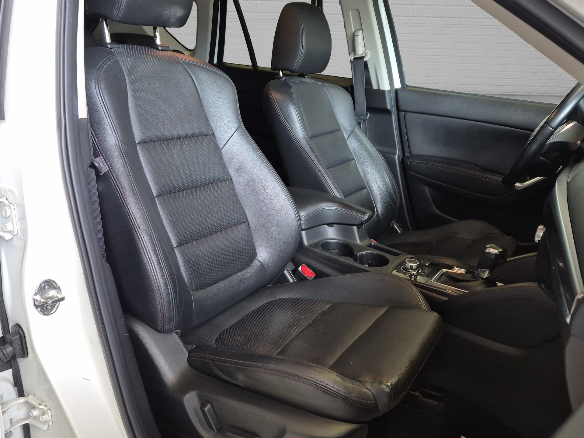 MAZDA CX-5 2.5 Revolution AWD Skyactive-G Automatic-image-19