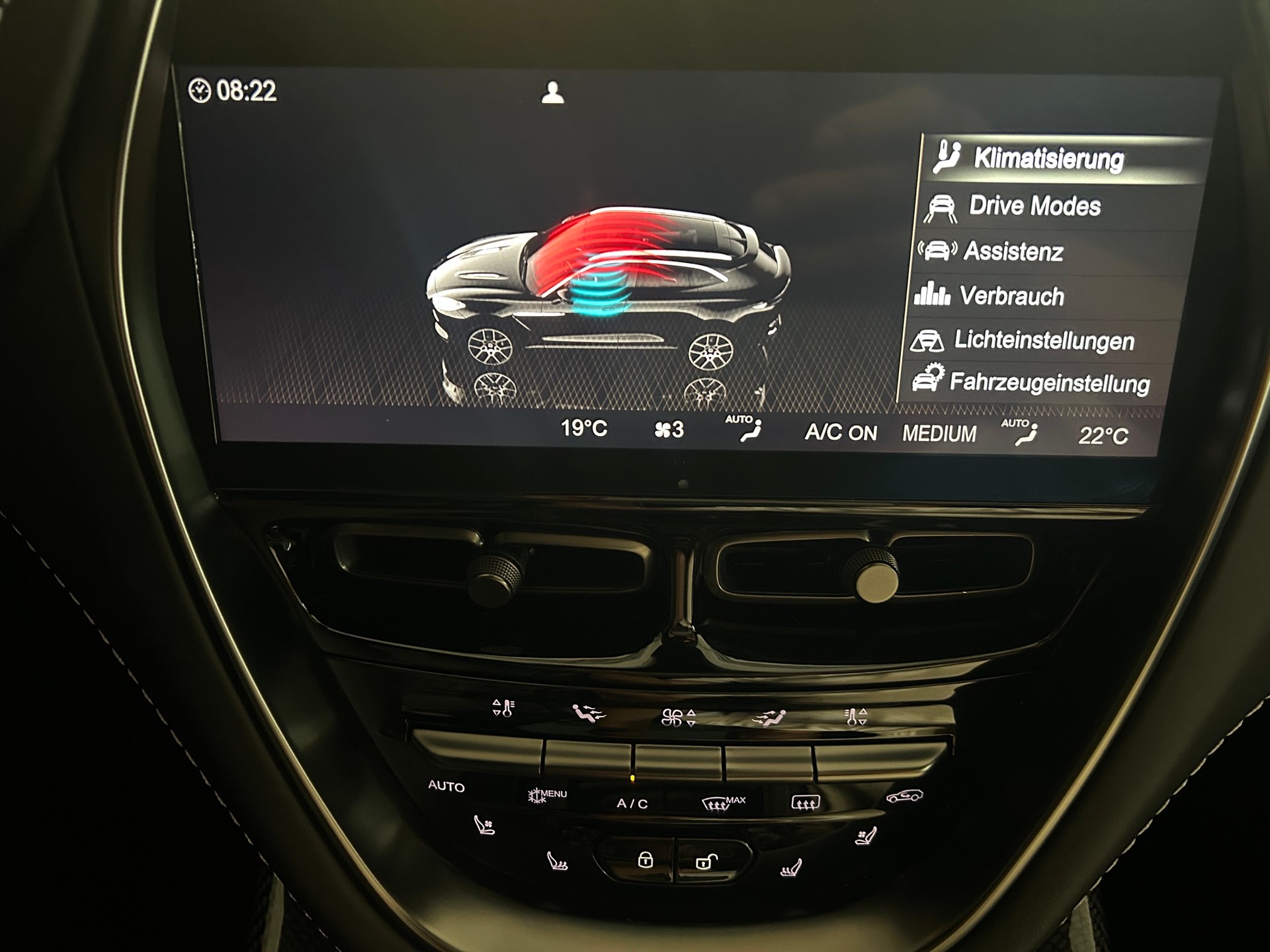 ASTON MARTIN 707 4.0 V8 Bi-Turbo -Schweizer Auslieferung-aus erster Hand-image-12