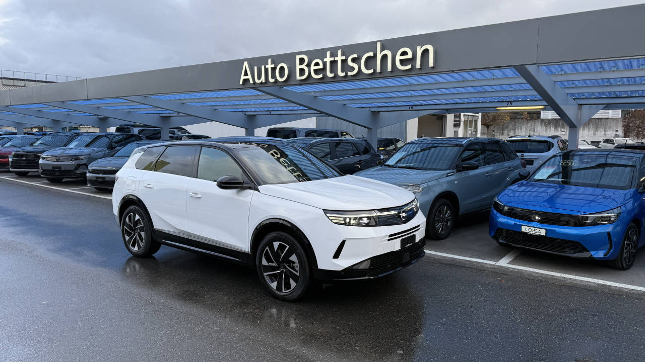 OPEL Grandland 1.6 T PHEV GS-image-0
