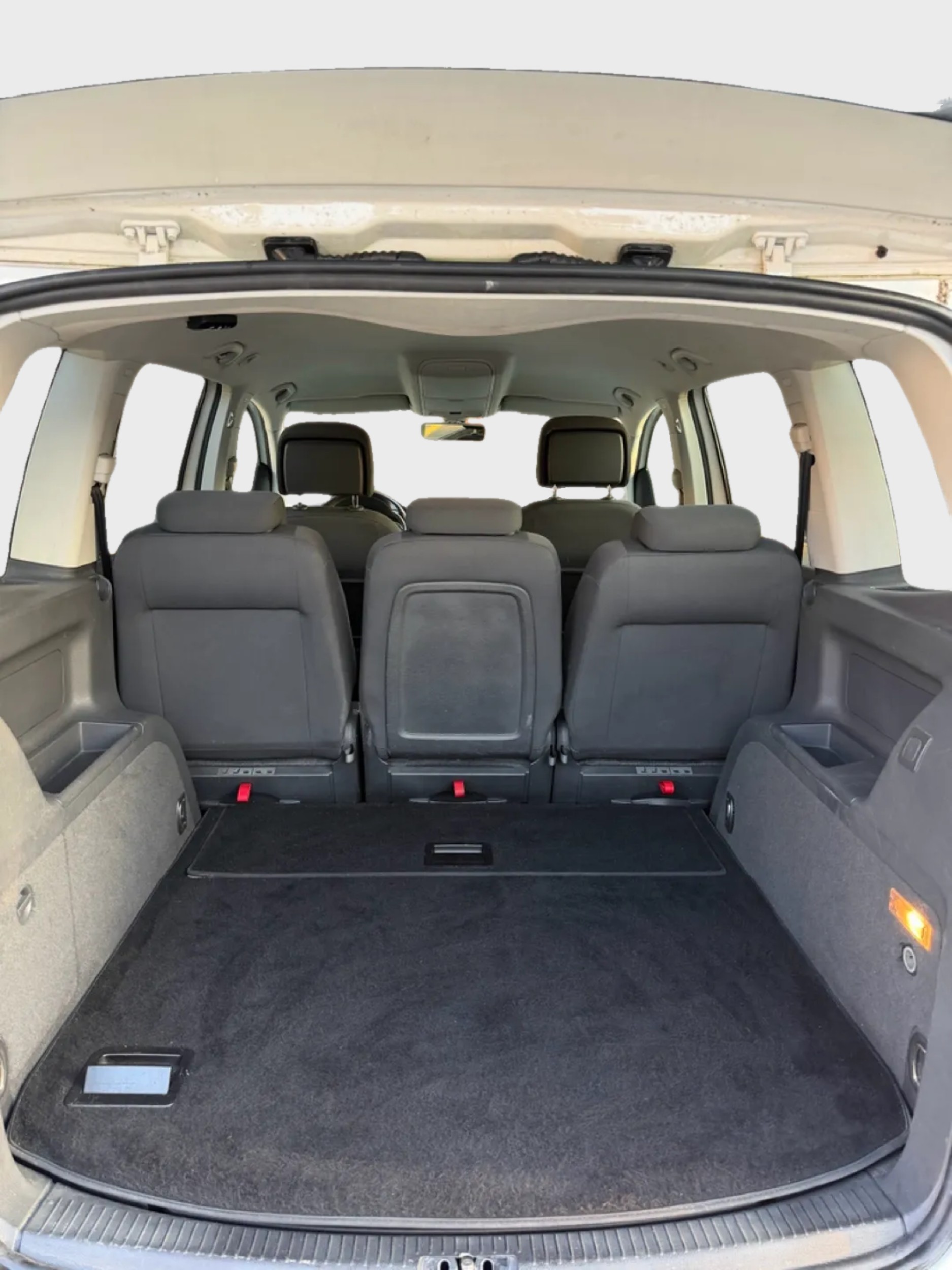 VW Touran 1.4 TSI Highline DSG-image-10