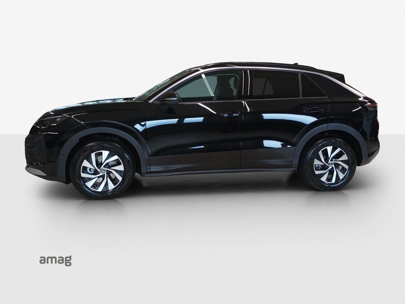 VW T-Roc 1.5 eTSI mHEV Life DSG-image-1