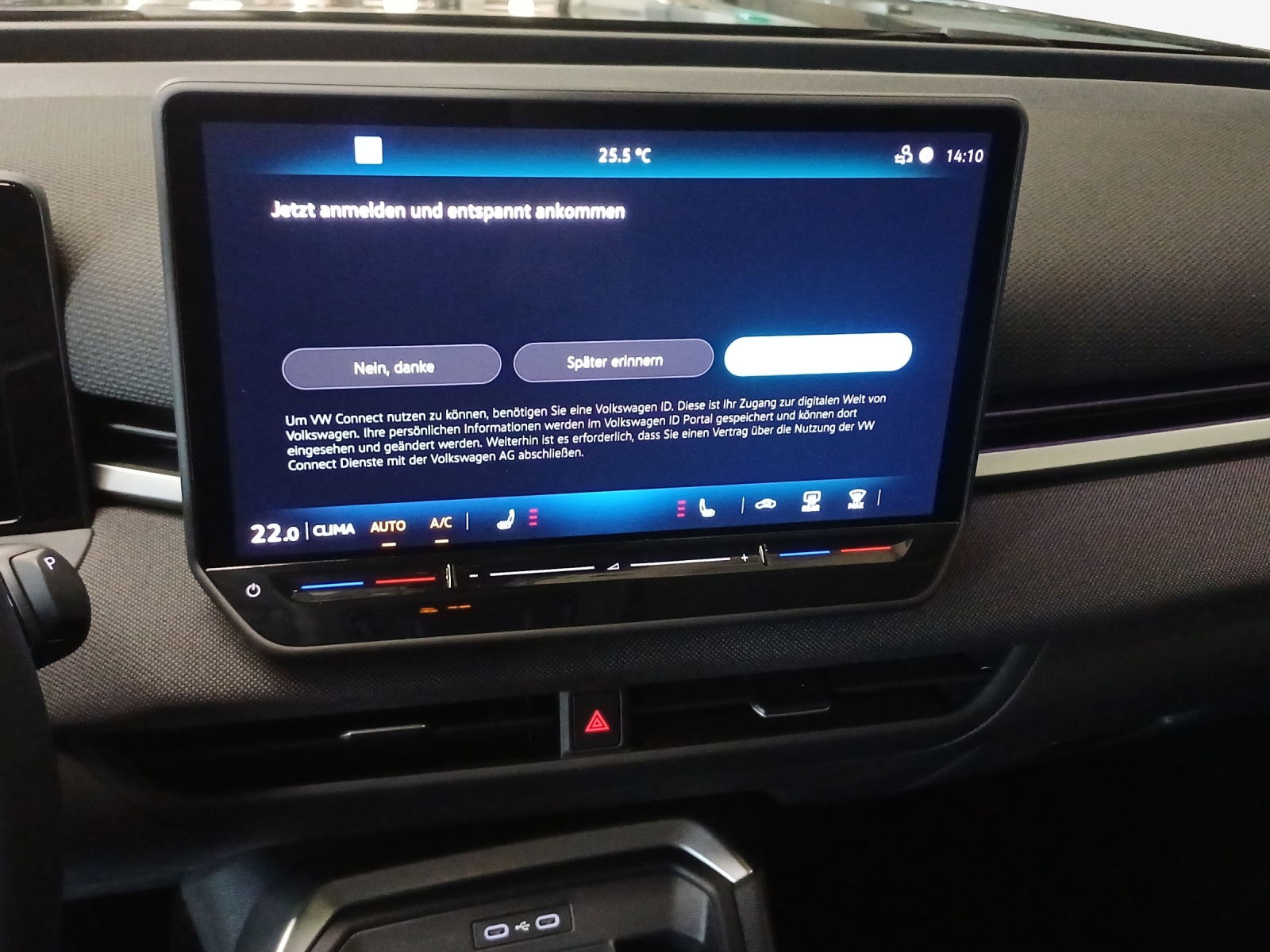 VW T-Roc 1.5 eTSI mHEV Life DSG-image-14