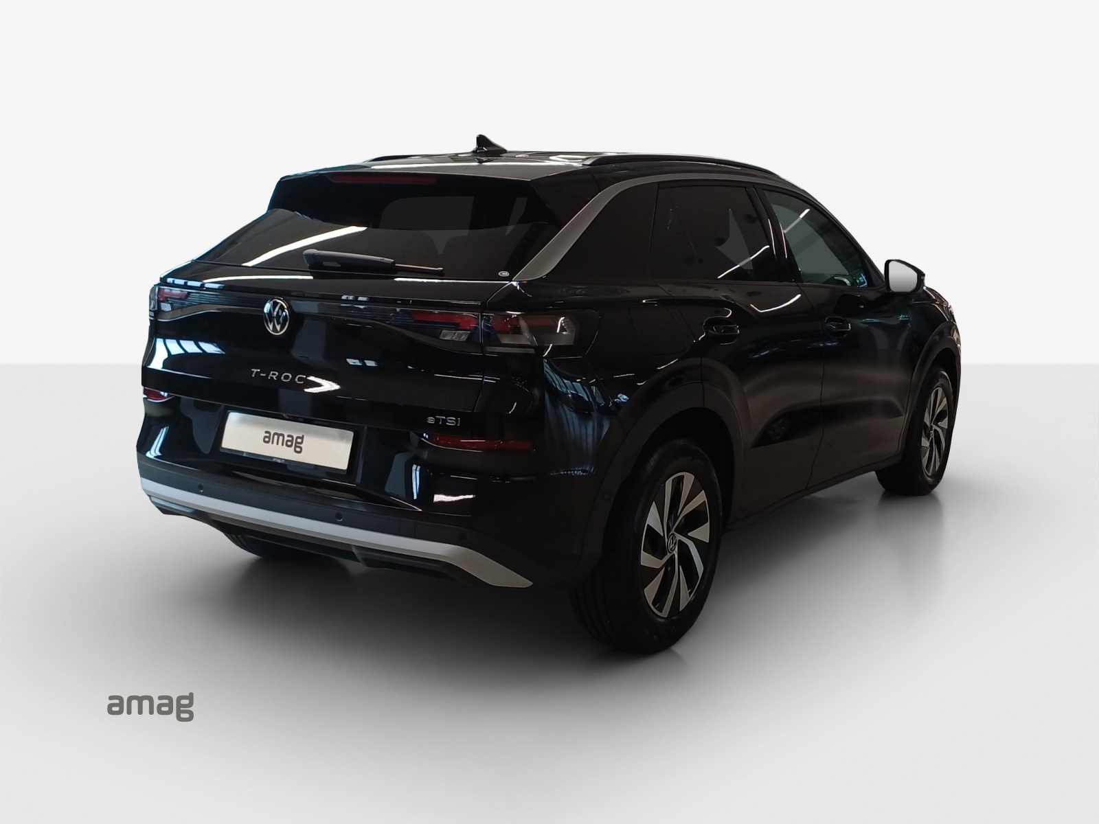 VW T-Roc 1.5 eTSI mHEV Life DSG-image-4