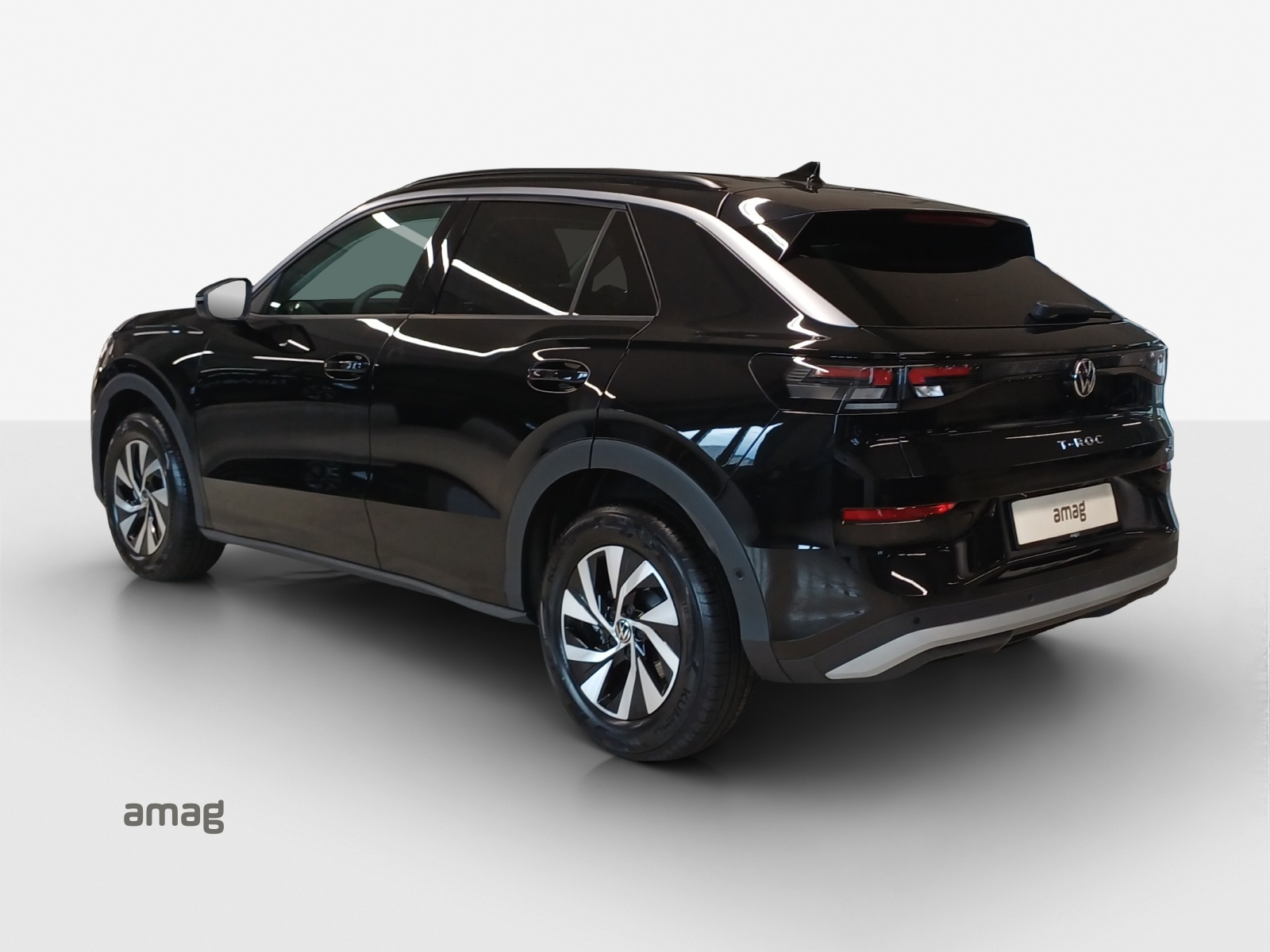 VW T-Roc 1.5 eTSI mHEV Life DSG-image-2
