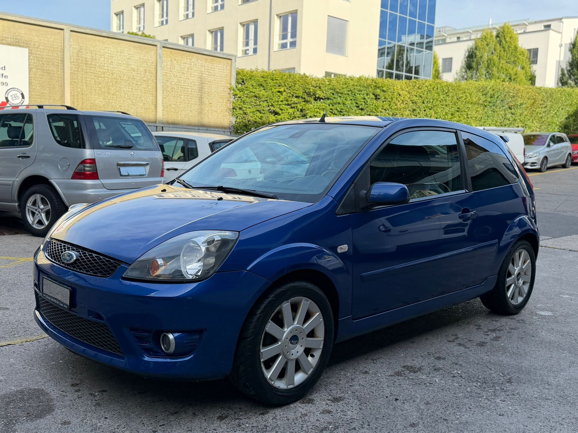 FORD Fiesta 2.0 16V ST-image-0