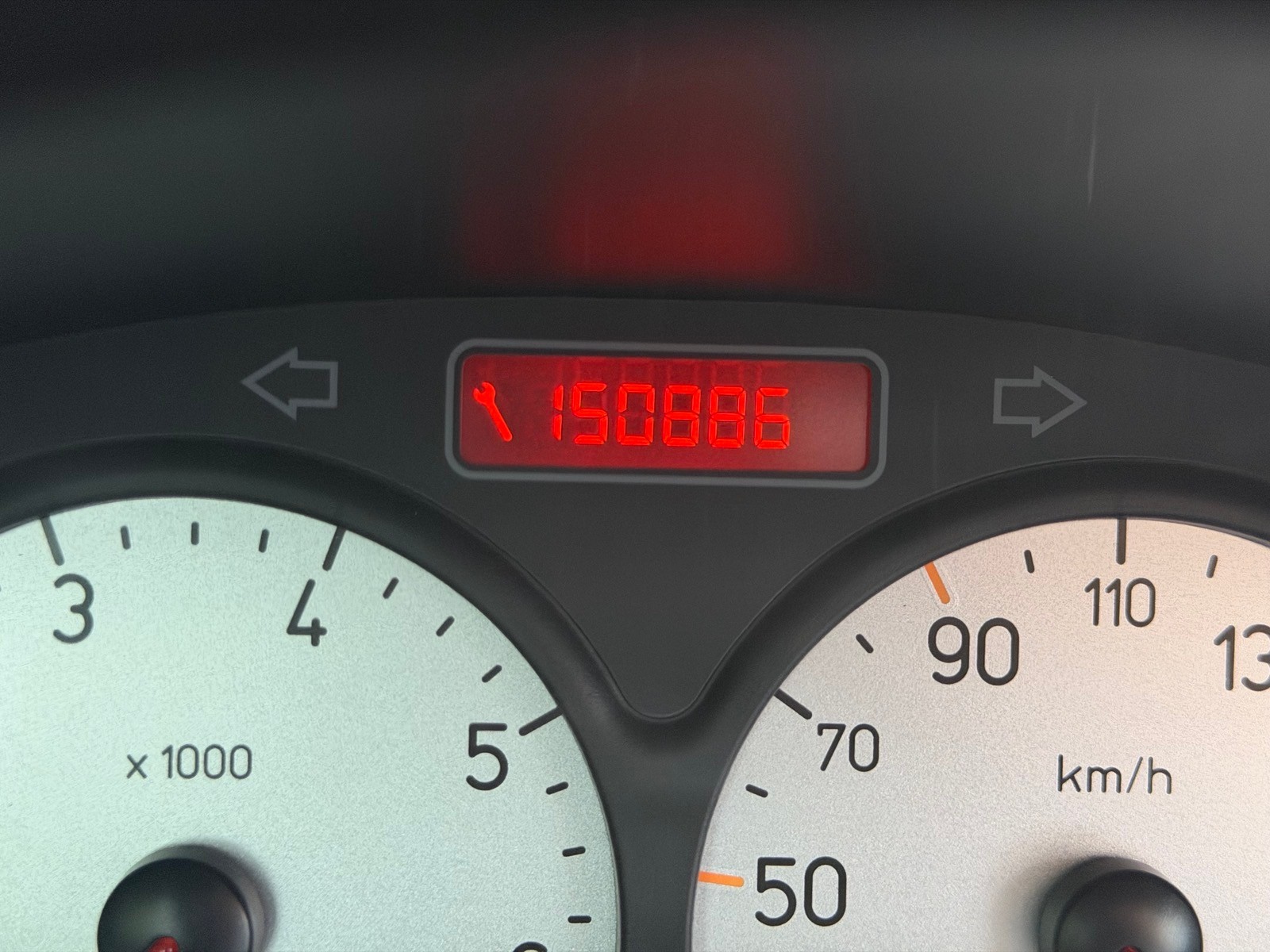 PEUGEOT 2.0-image-5