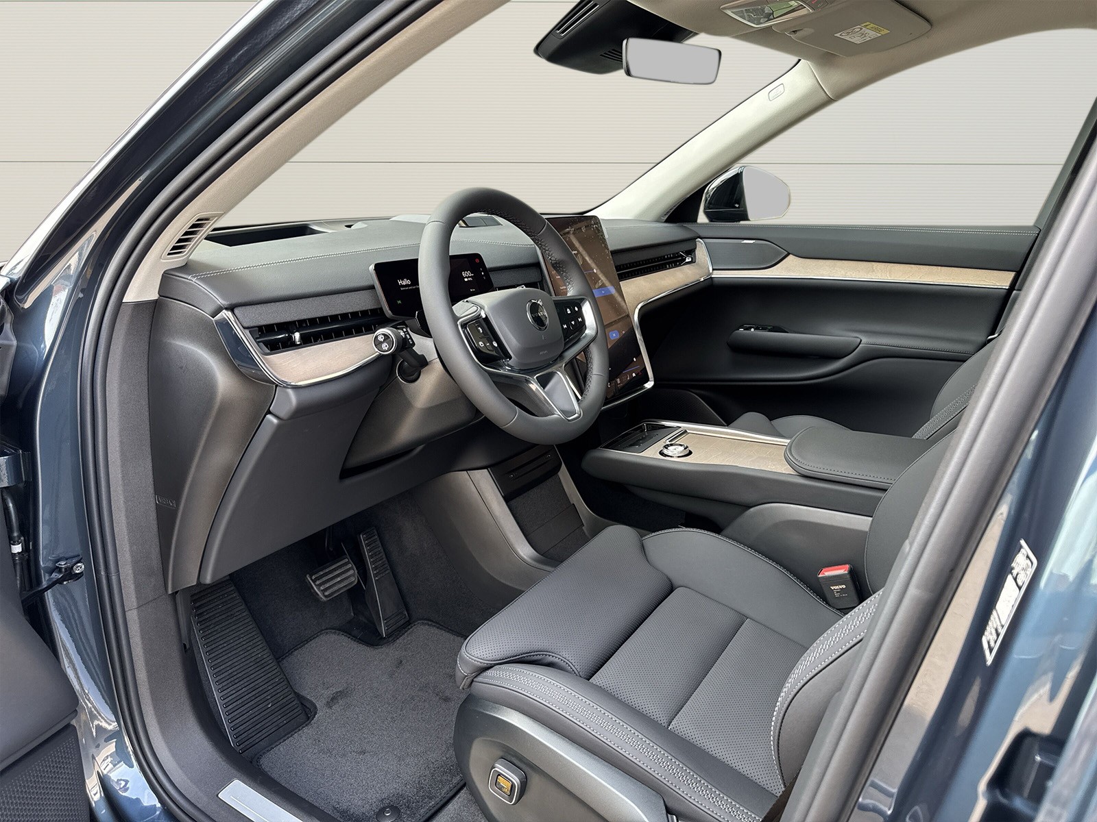 VOLVO EX90 Twin Ultra 6P. AWD-image-7