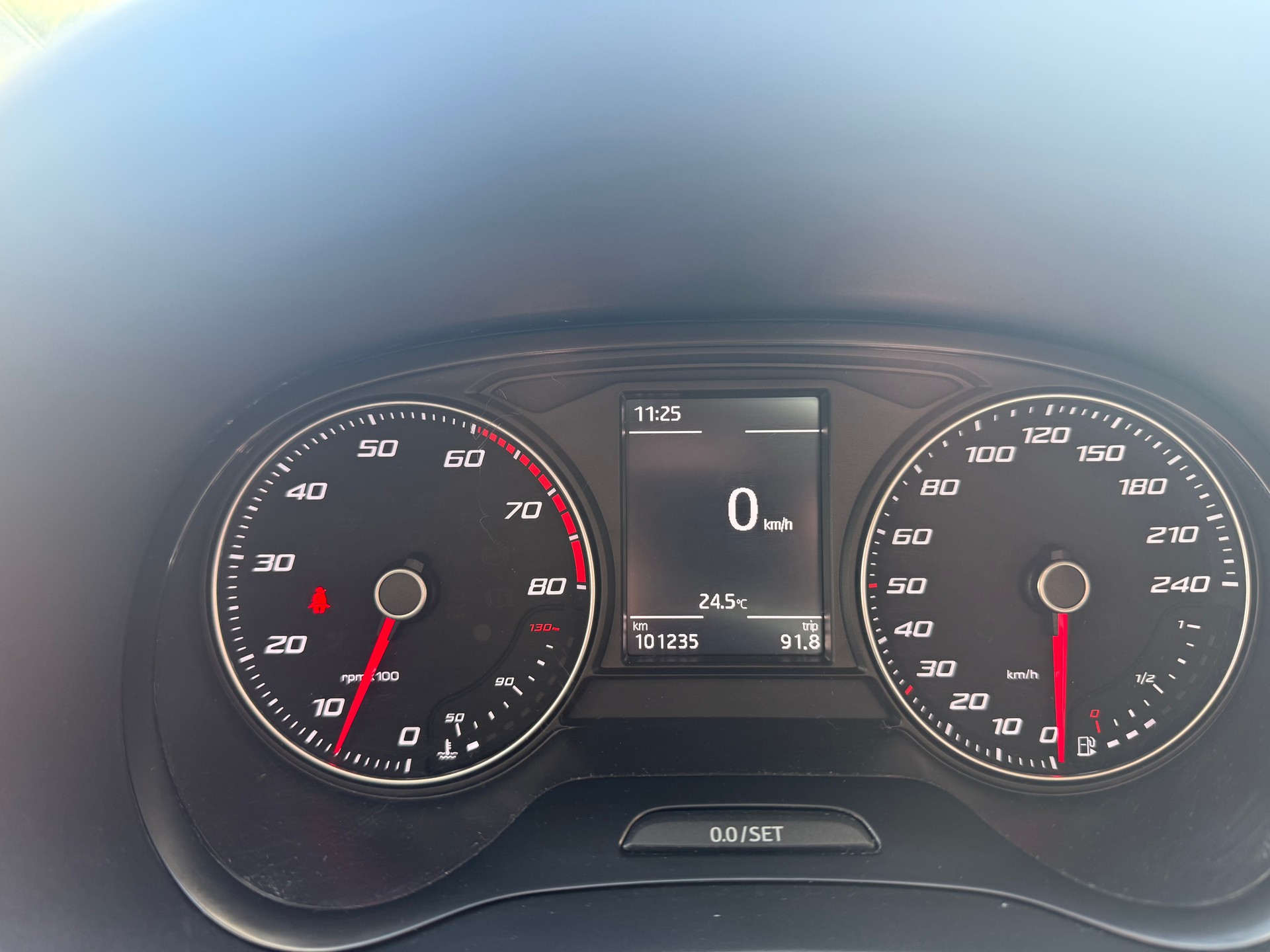 SEAT IBIZA-image-8