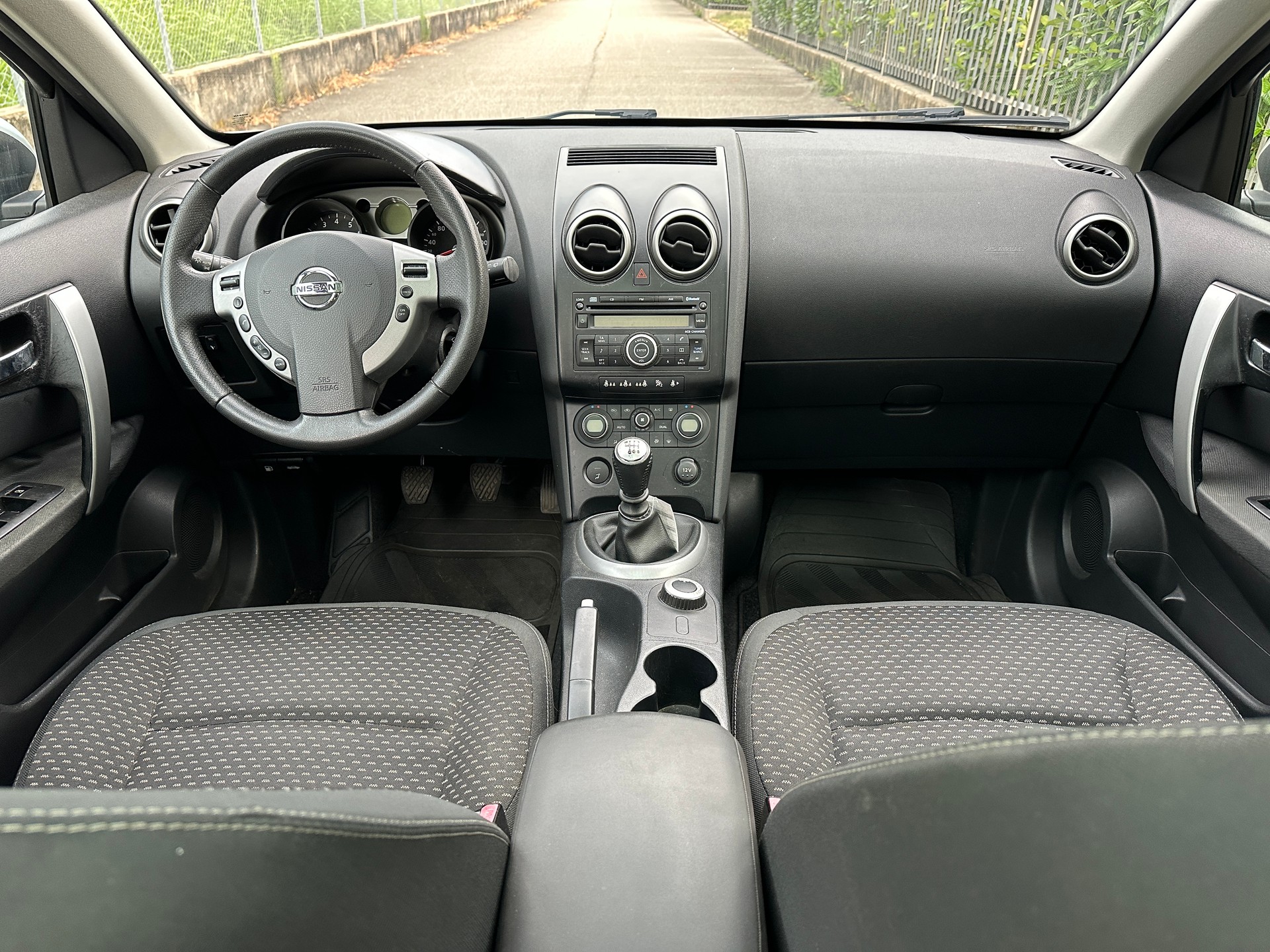 NISSAN Qashqai 2.0 4WD tekna-image-8