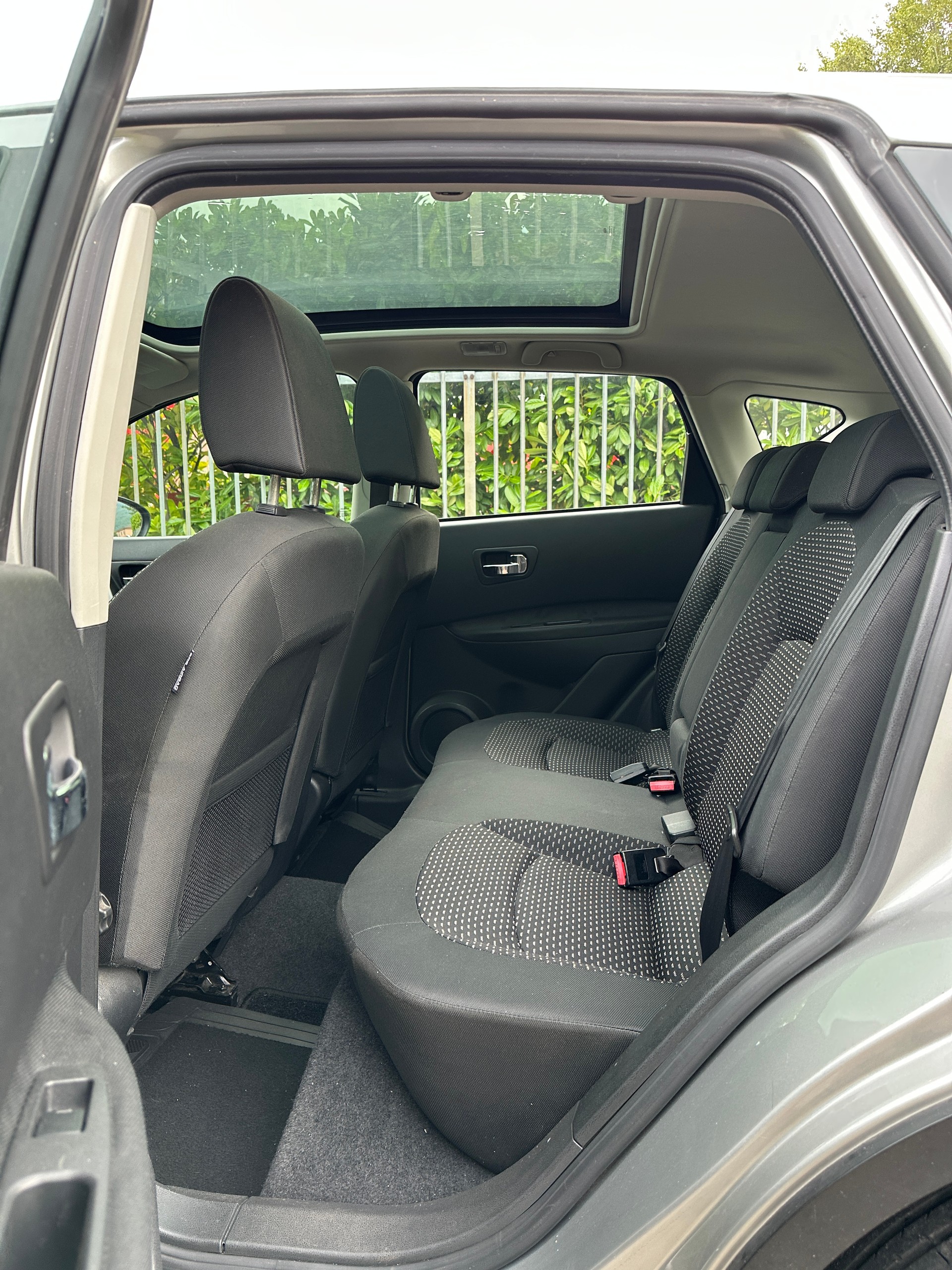 NISSAN Qashqai 2.0 4WD tekna-image-6