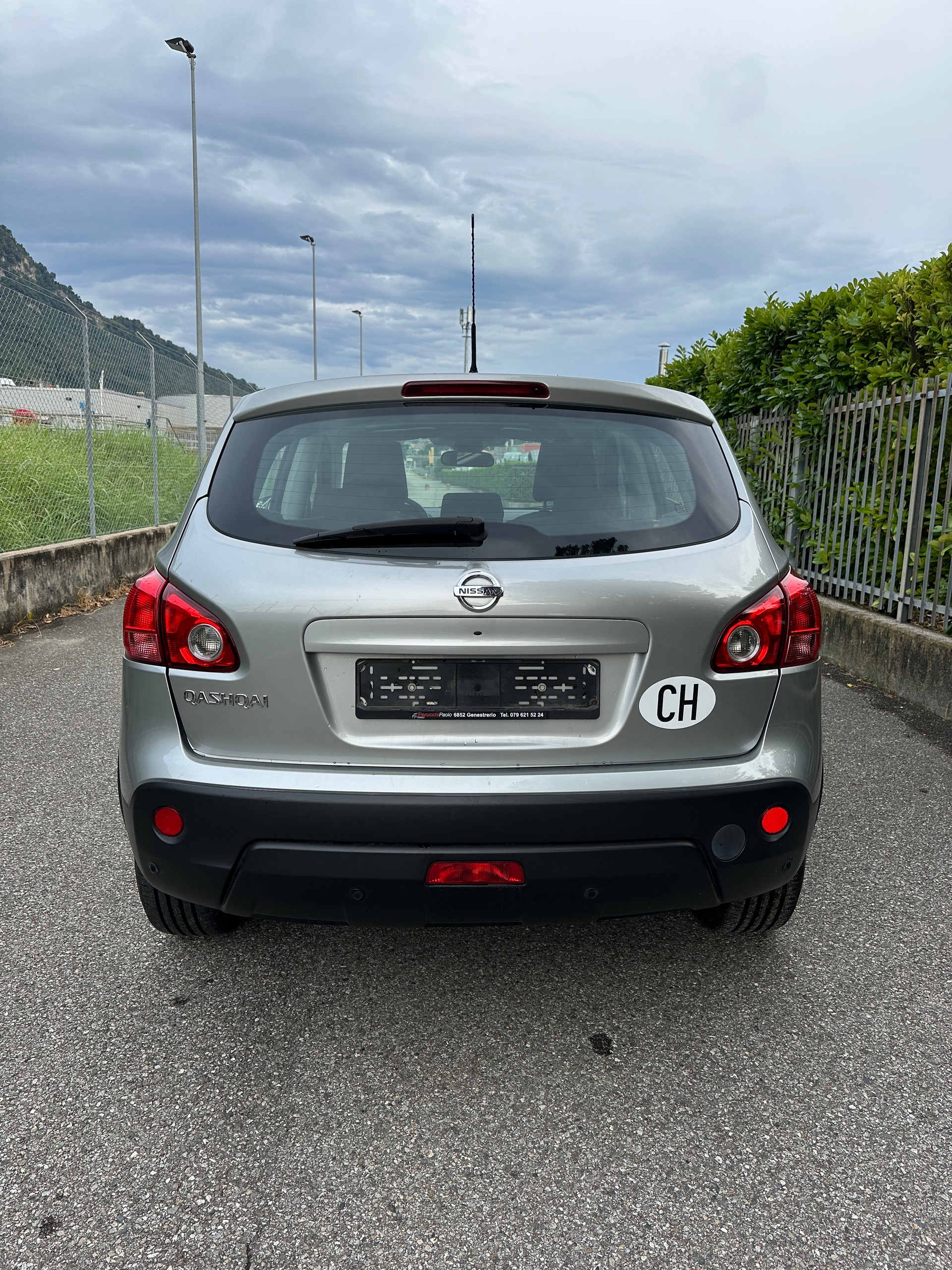 NISSAN Qashqai 2.0 4WD tekna-image-3