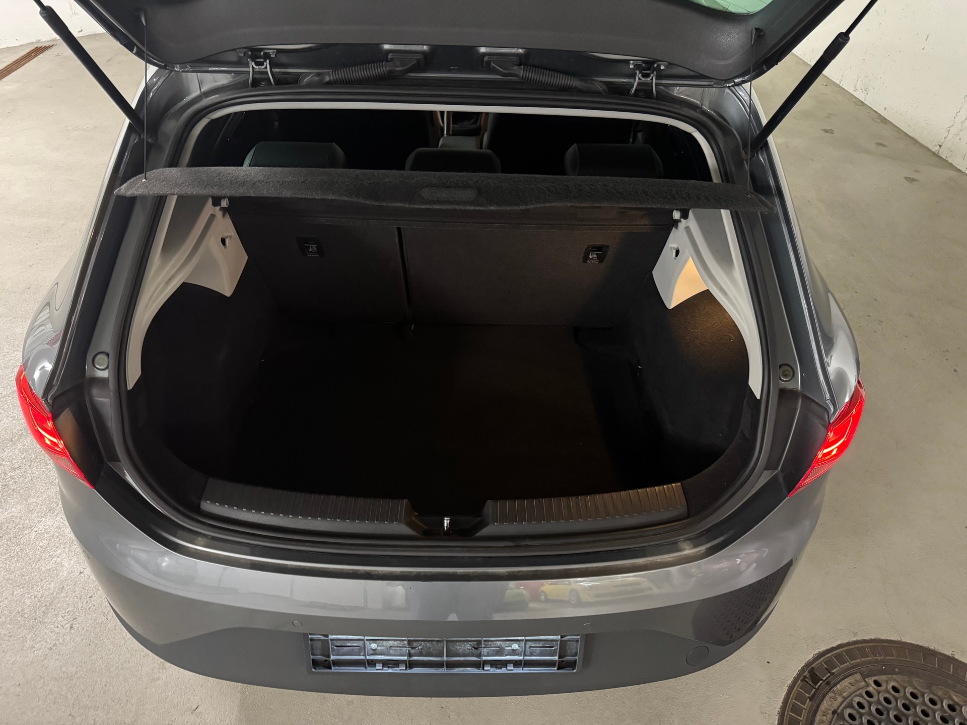 SEAT Leon 2.0 TDI FR Line-image-7