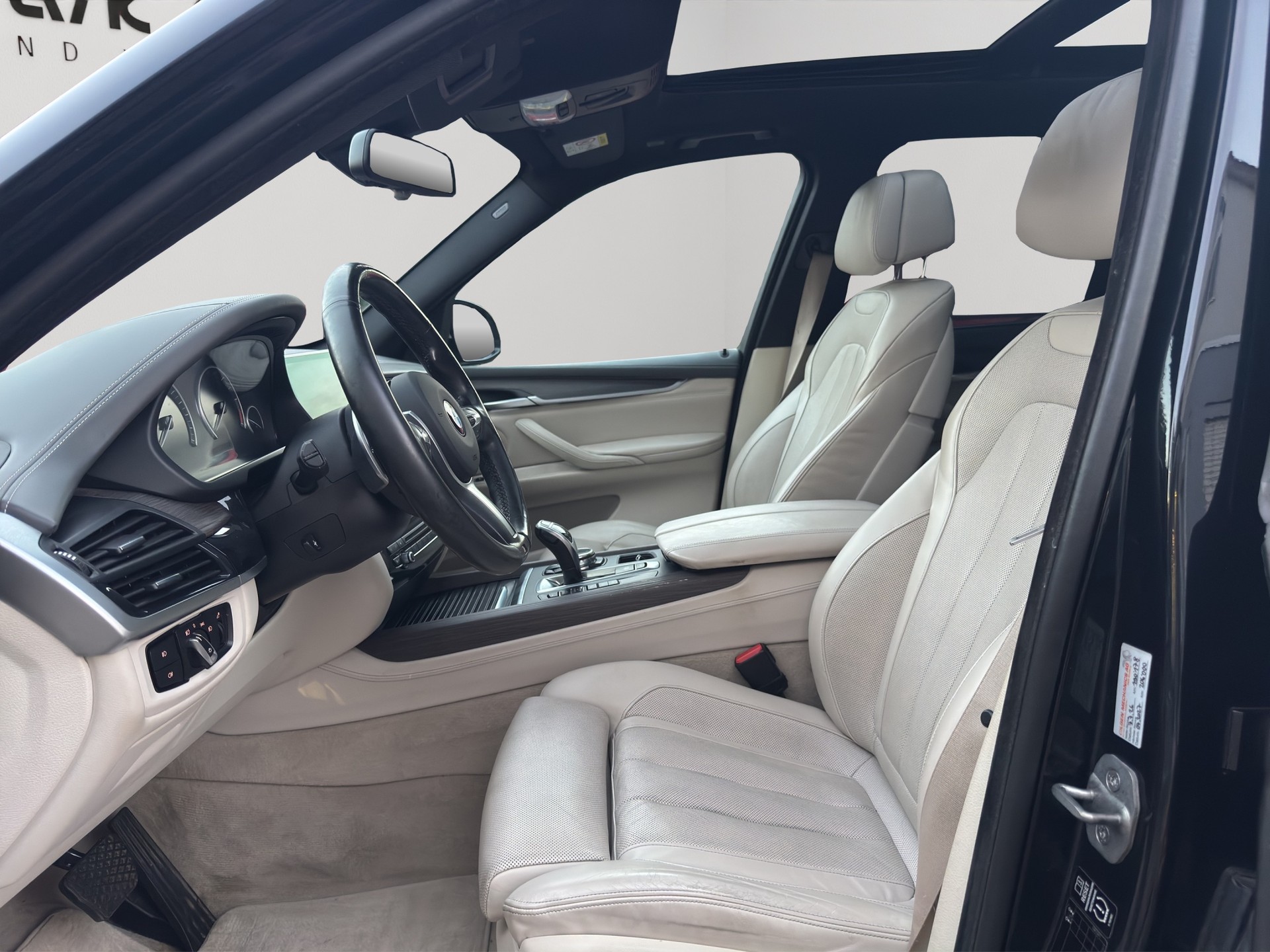 BMW BMW X5 M50d Individual | Frisch ab MFK & Service | Top Ausstattung-image-8