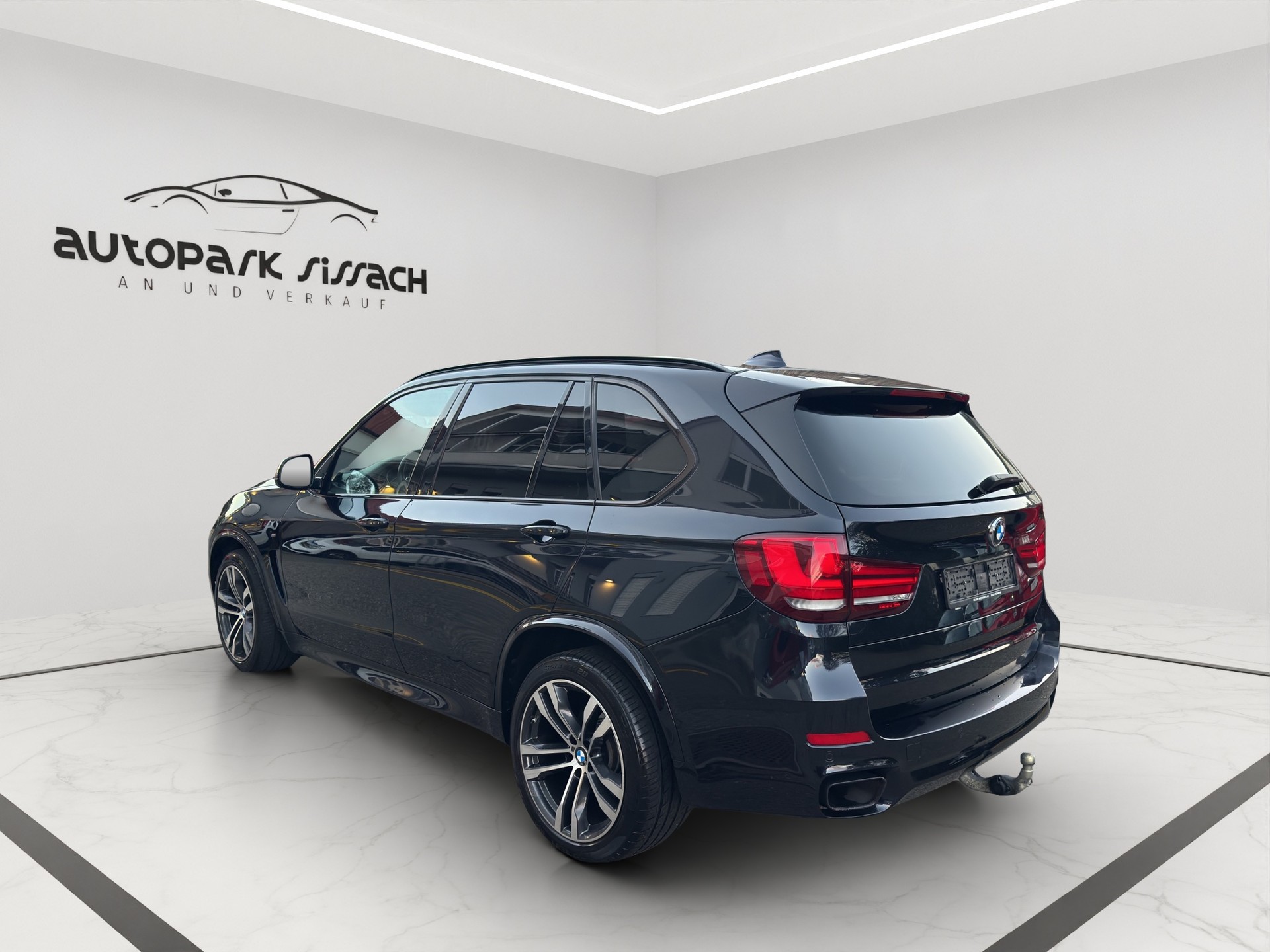 BMW BMW X5 M50d Individual | Frisch ab MFK & Service | Top Ausstattung-image-6