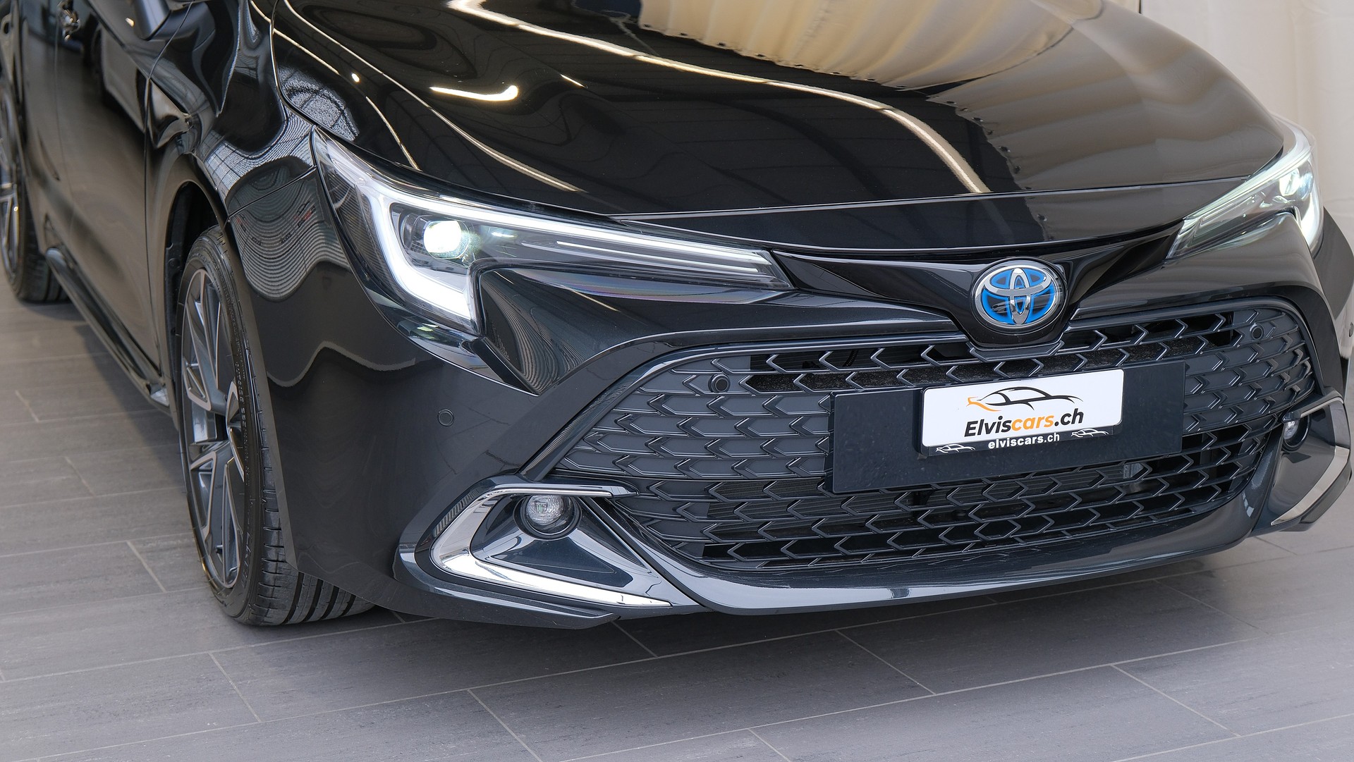 TOYOTA Corolla Touring Sports 2.0 HSD Premium e-CVT-image-28