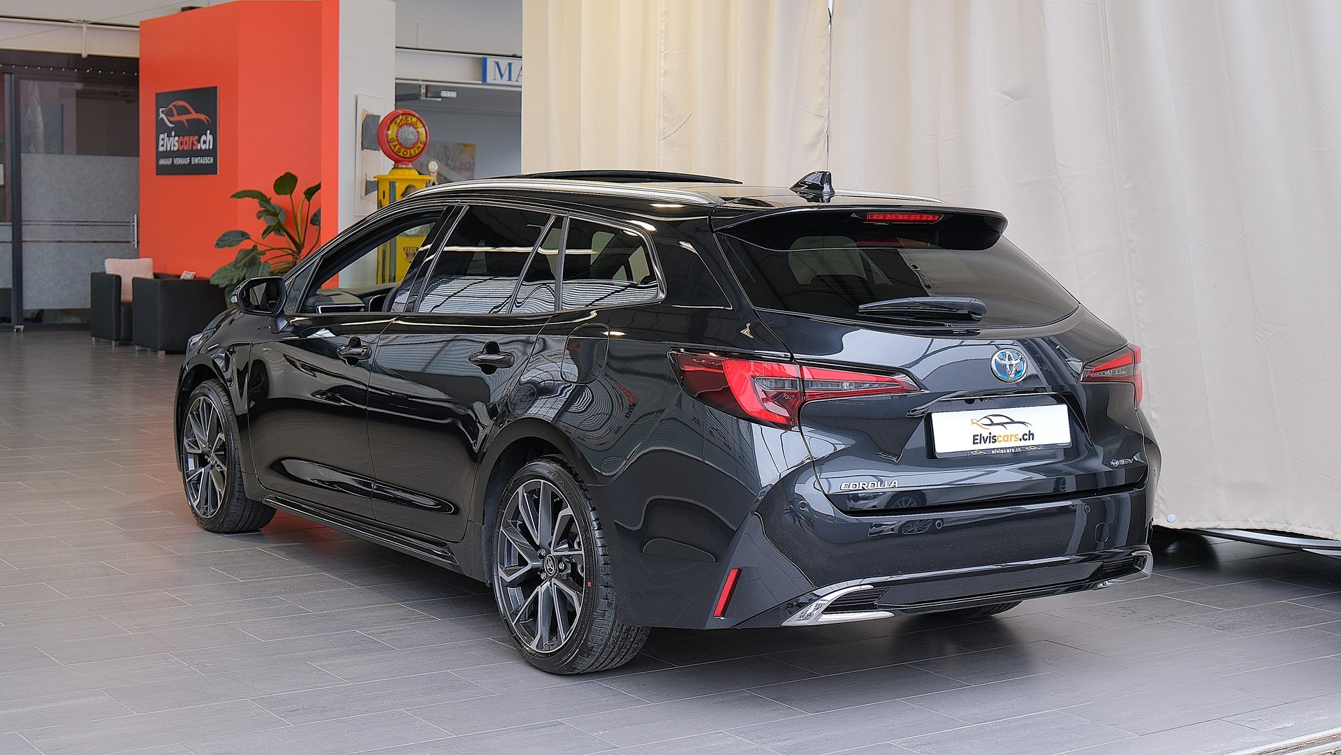 TOYOTA Corolla Touring Sports 2.0 HSD Premium e-CVT-image-12