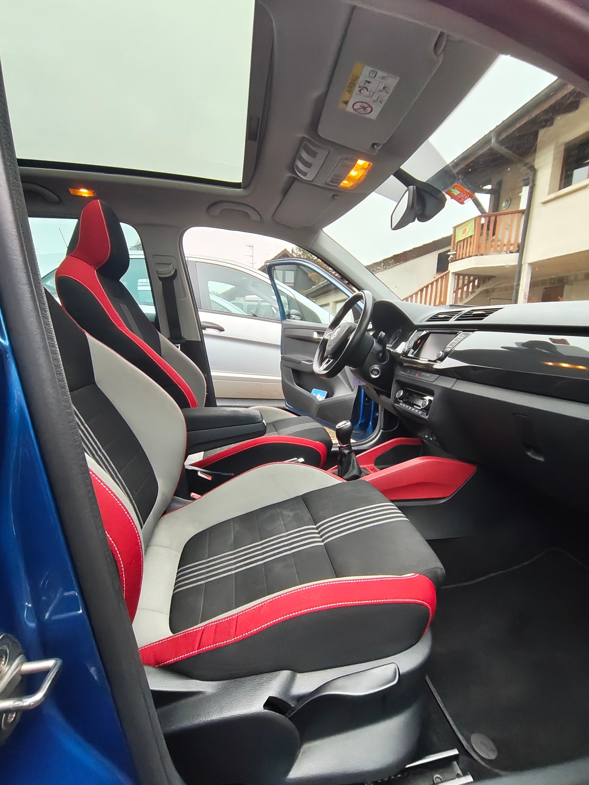SKODA 1.2 TSI Monte Carlo-image-5