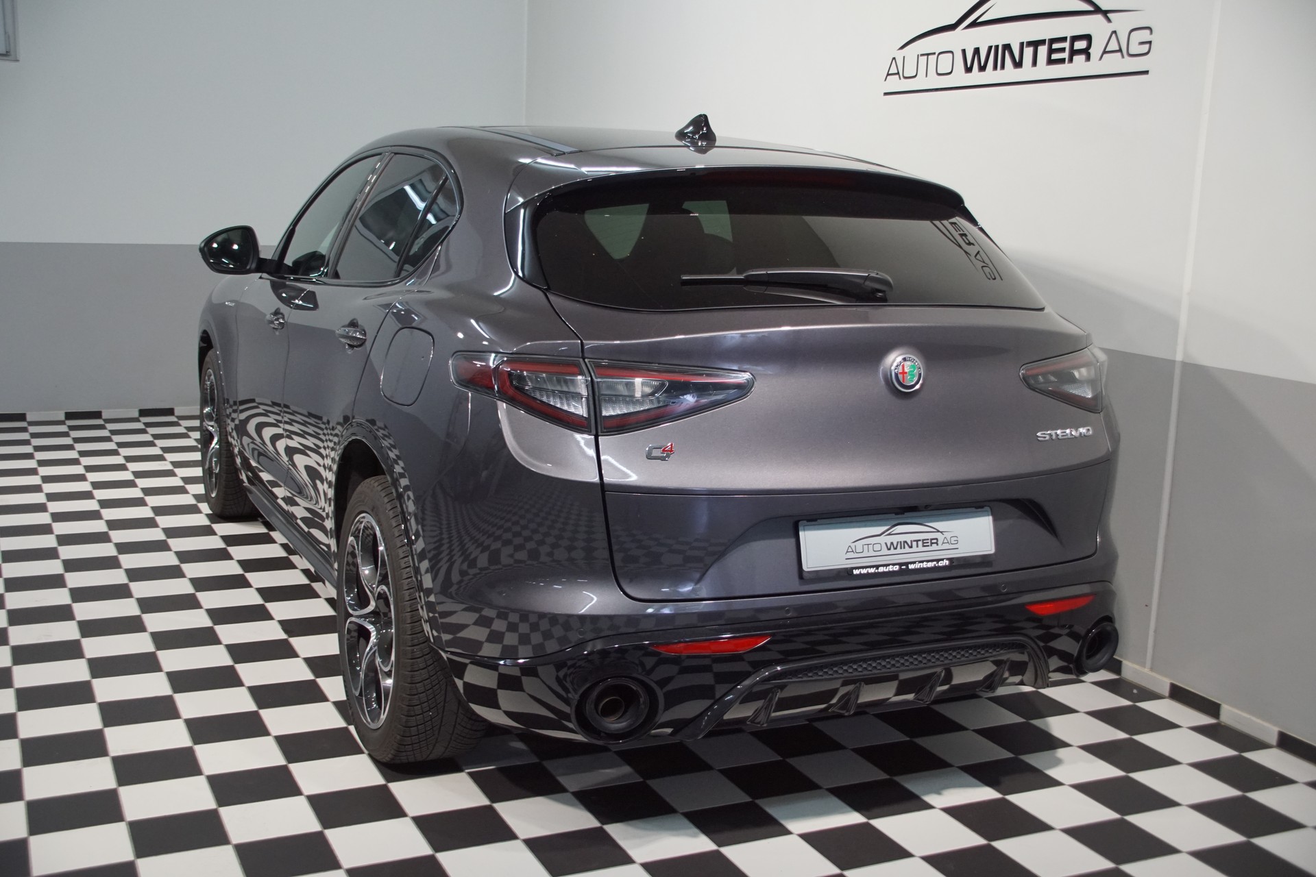 ALFA ROMEO Stelvio 2.0 Veloce Q4 AT8 + SKY swiss-image-10
