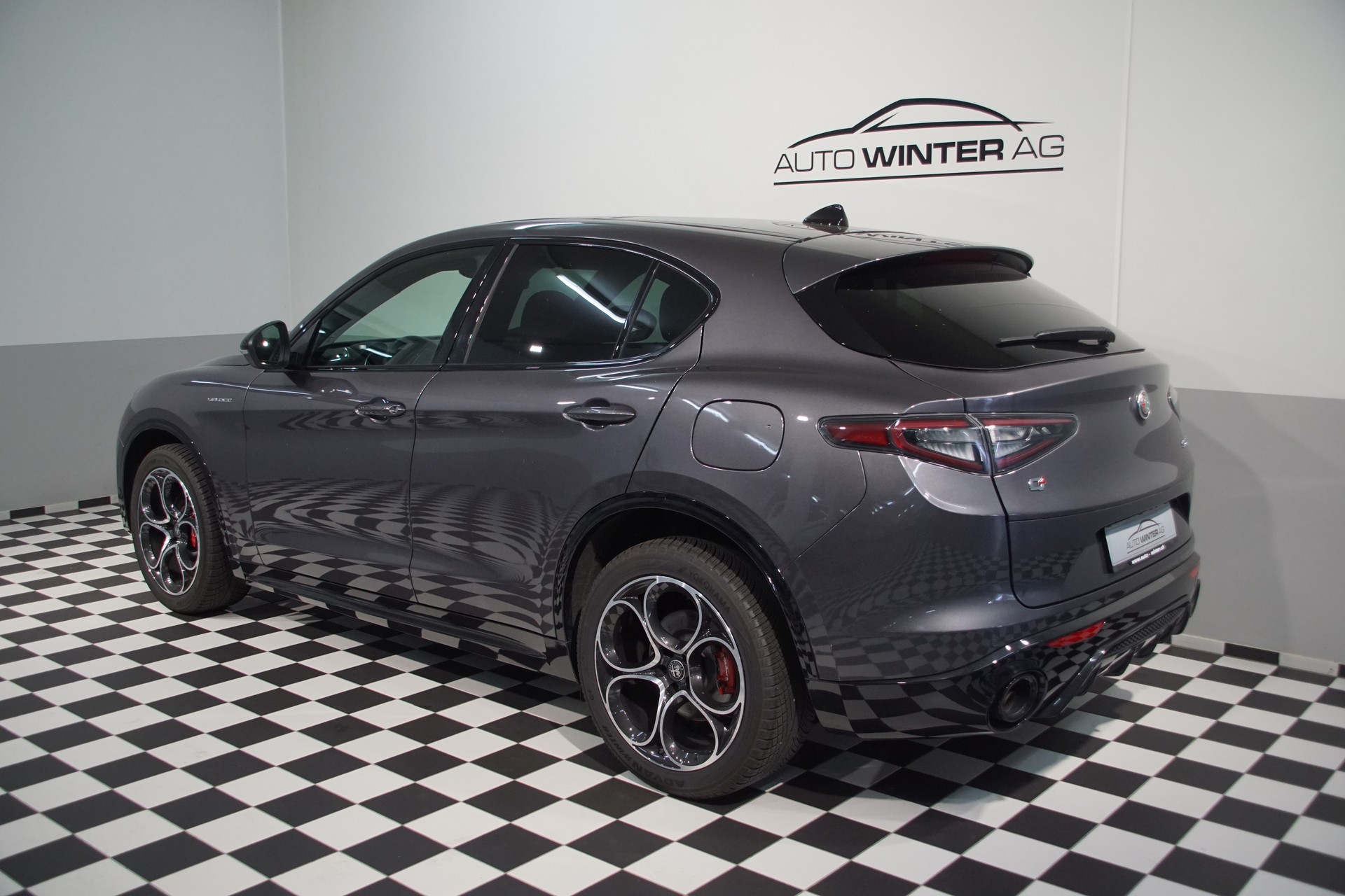 ALFA ROMEO Stelvio 2.0 Veloce Q4 AT8 + SKY swiss-image-7