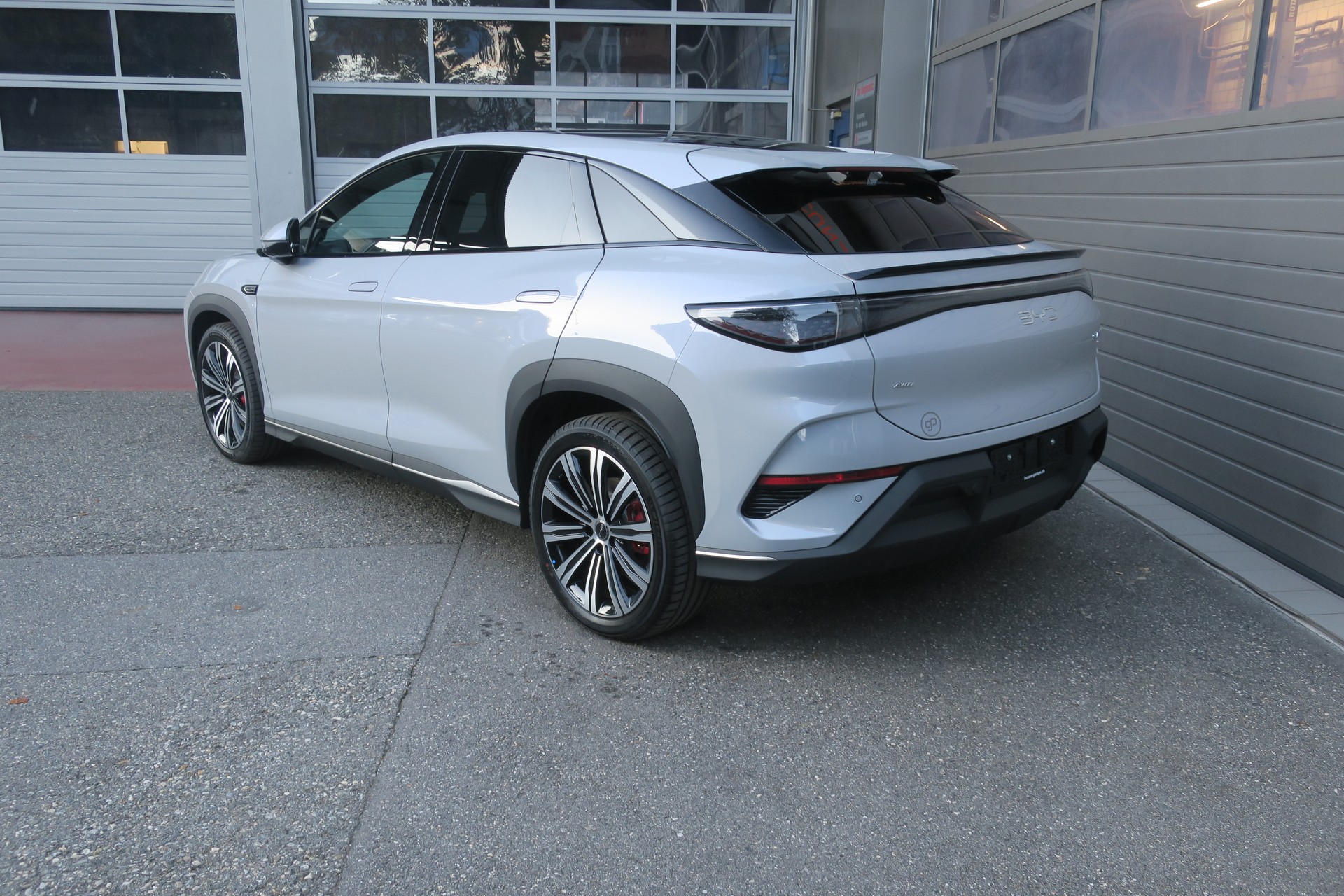 BYD Sealion 7 91,3 kWh Excellence AWD-image-4