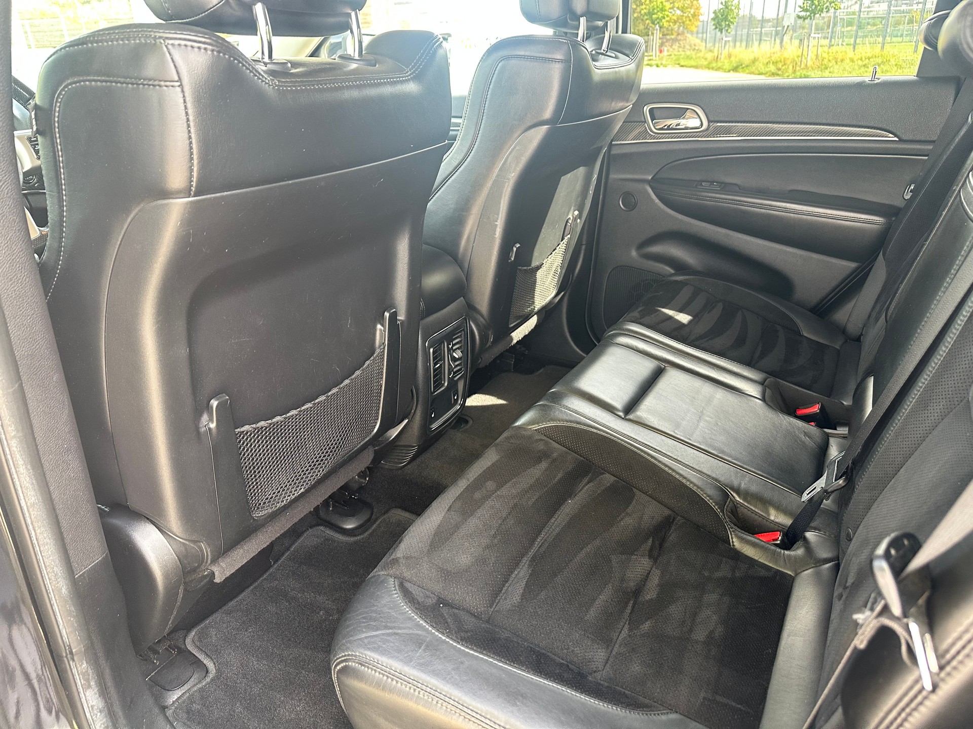 JEEP Grand Cherokee 3.0 CRD S-Limited Automatic-image-8