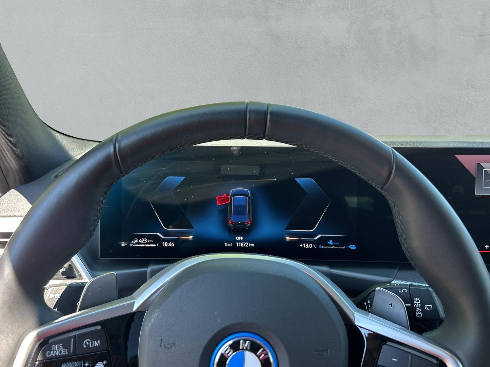 BMW 330e M Sport Touring xDrive G21 (CH) AHK ** Action Leasing à 2.88% Jusqu'au 30.09.2026 **-image-17