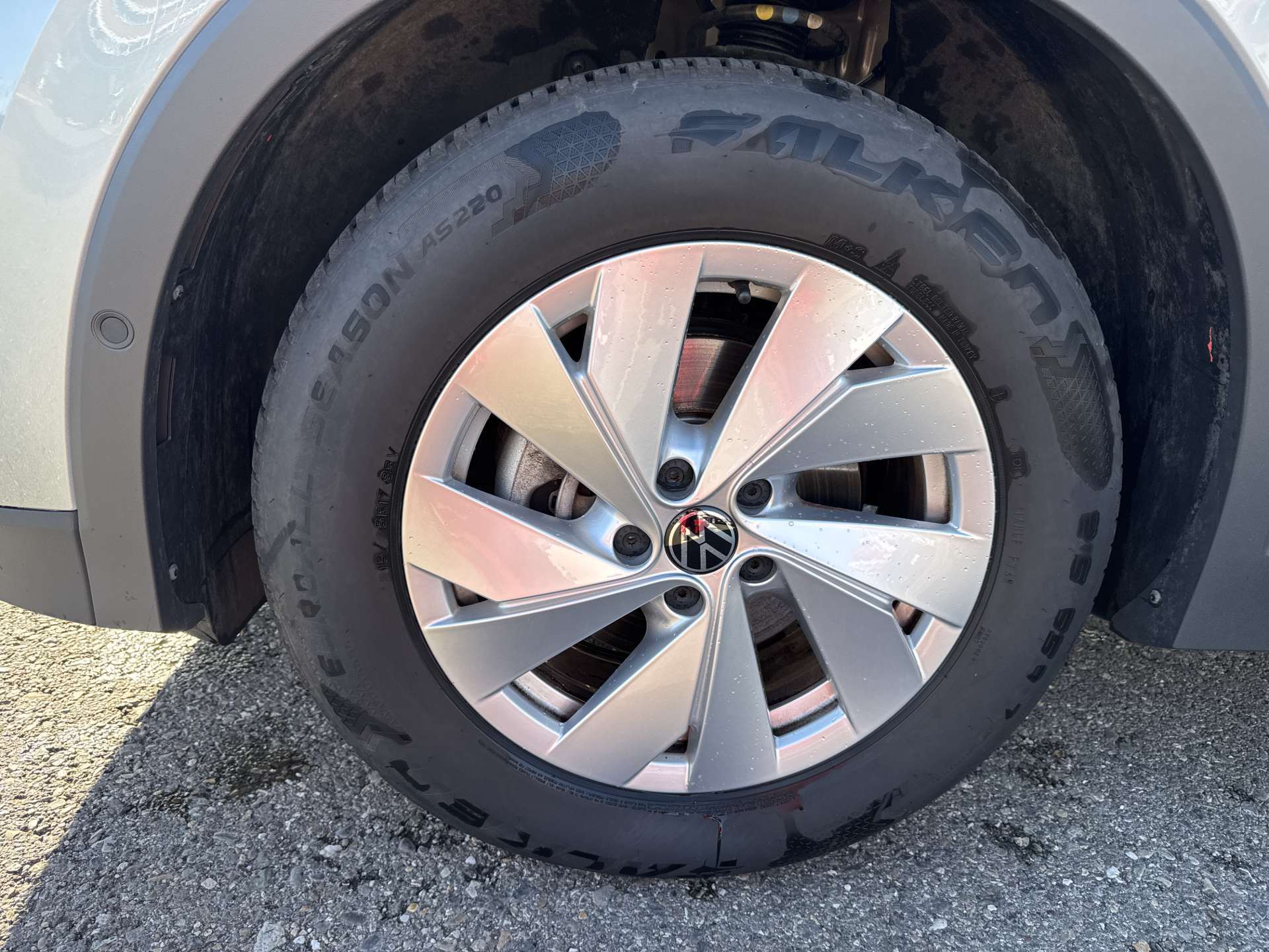 VW Tiguan 1.5 TSi evo2 mHEV DSG-Automat-image-8