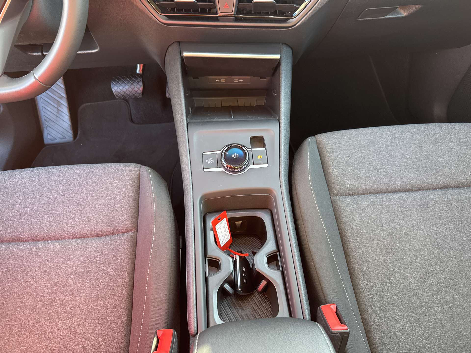 VW Tiguan 1.5 TSi evo2 mHEV DSG-Automat-image-11