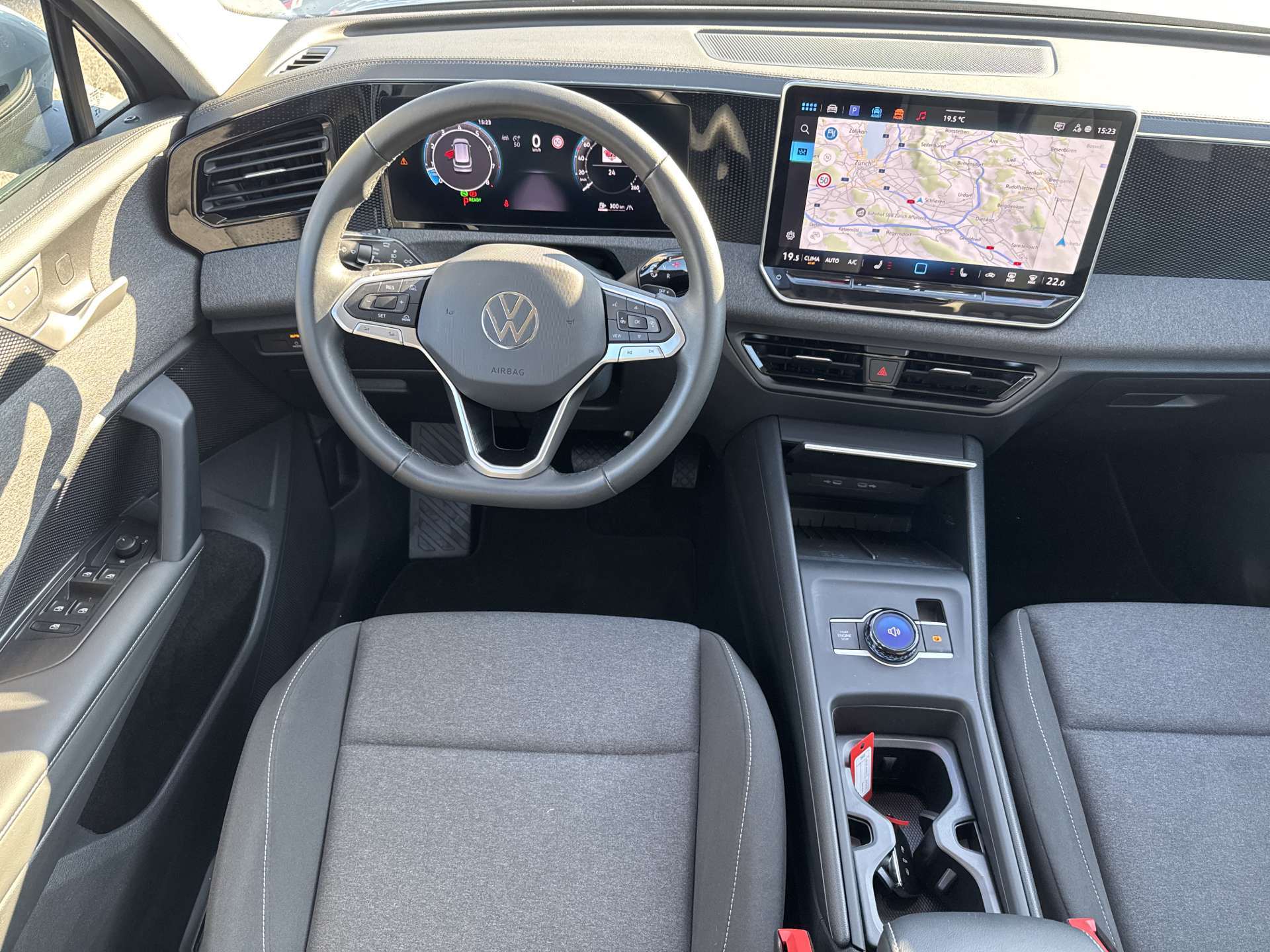 VW Tiguan 1.5 TSi evo2 mHEV DSG-Automat-image-4