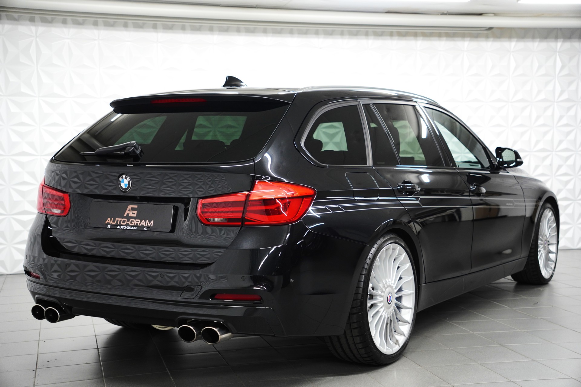 BMW-ALPINA B3 BiTurbo Touring 3.0 xDrive Switch-Tronic-image-4