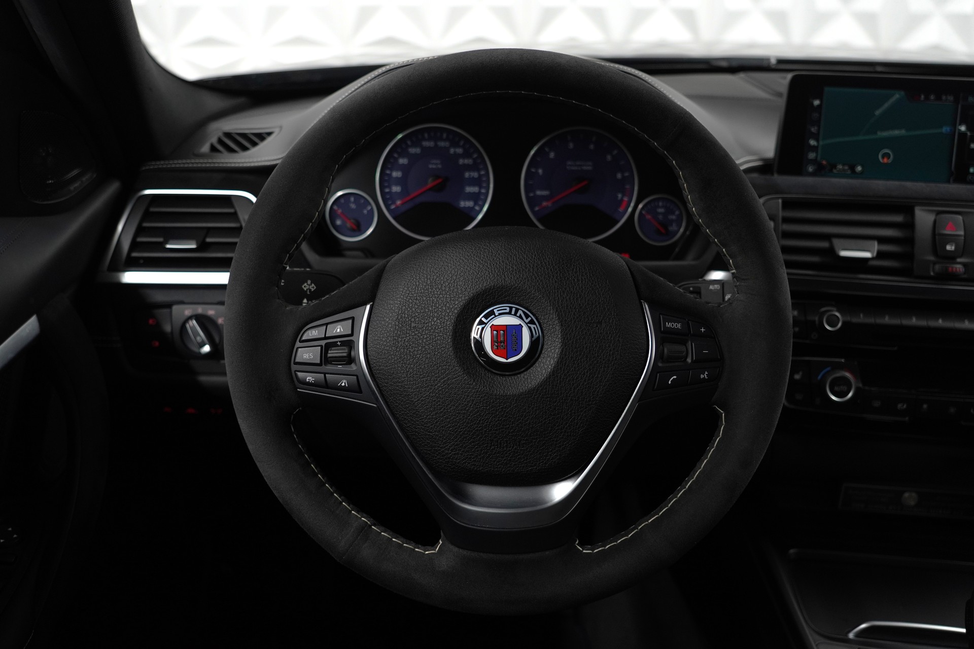 BMW-ALPINA B3 BiTurbo Touring 3.0 xDrive Switch-Tronic-image-13