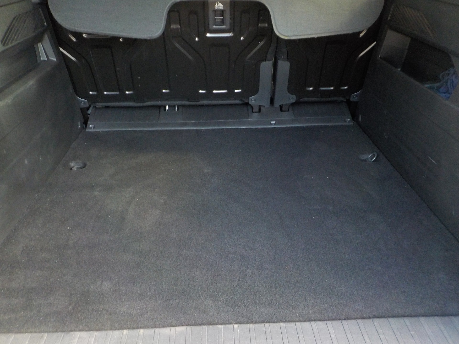PEUGEOT Rifter 1.2 PureTech Allure Pack EAT8-image-5