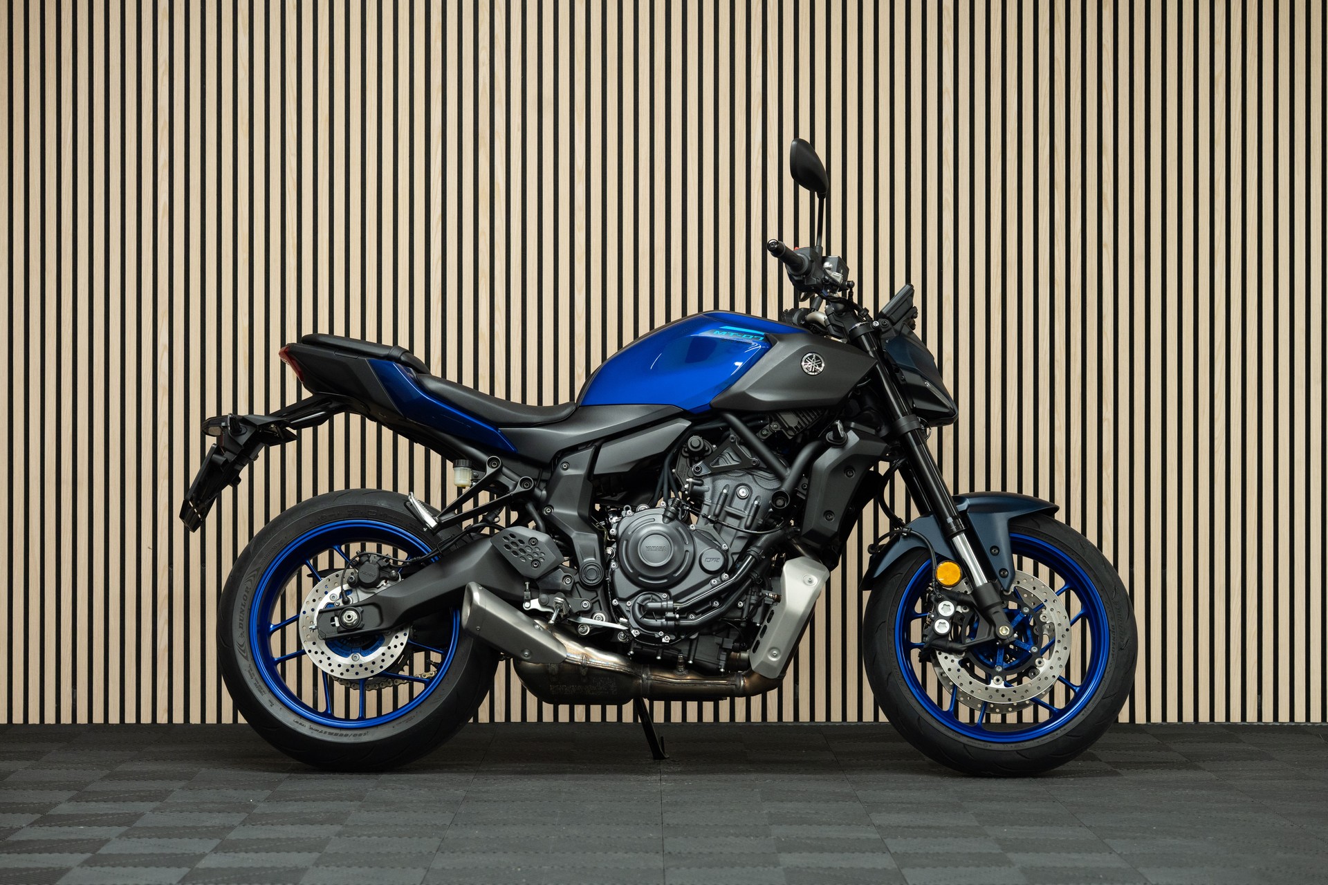 YAMAHA MT-07